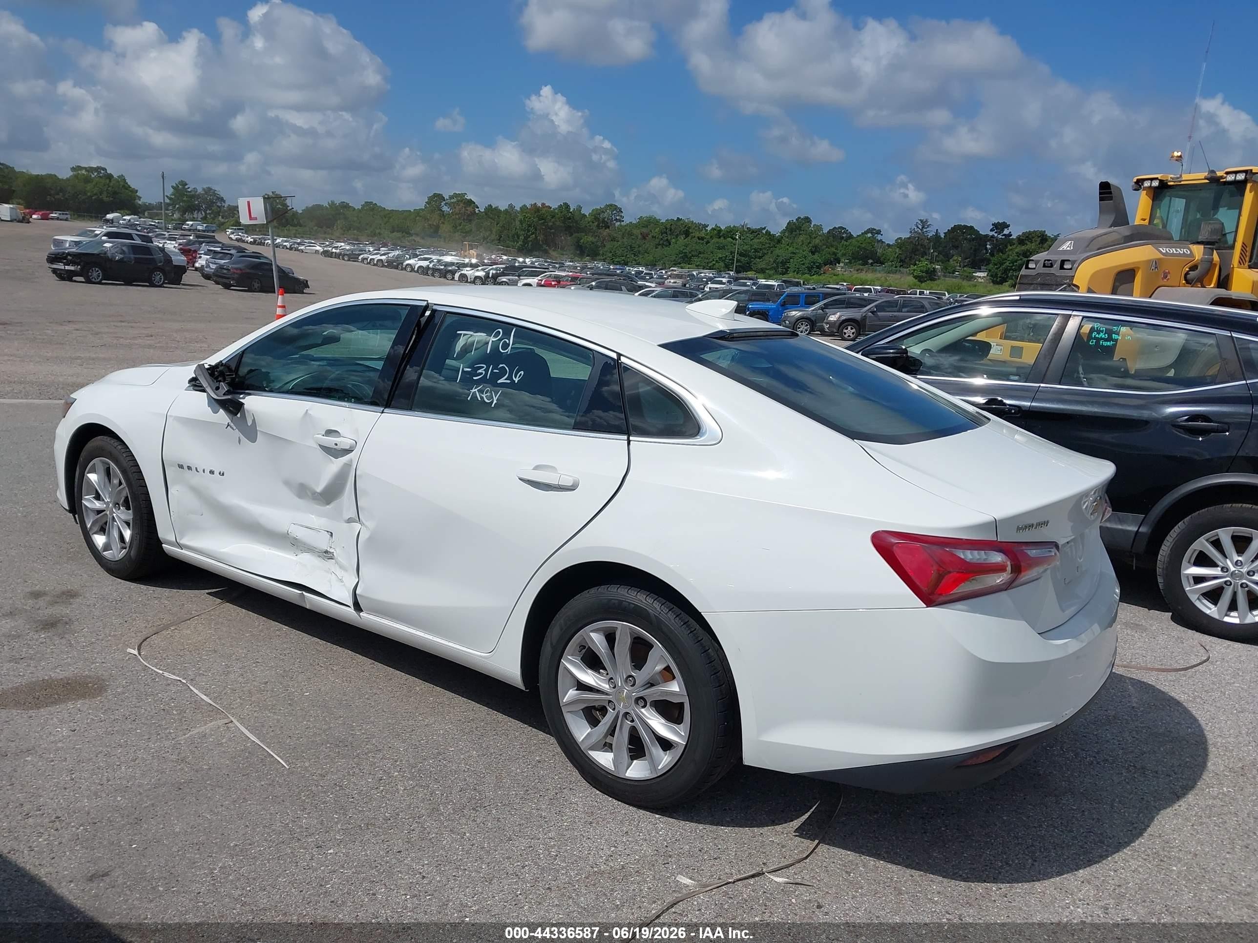 2022 Chevrolet Malibu Fwd Lt Белый vin: 1G1ZD5ST8NF116219