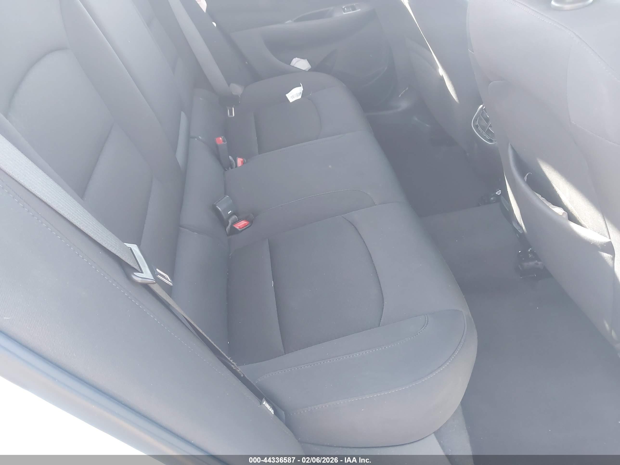 2022 Chevrolet Malibu Fwd Lt Белый vin: 1G1ZD5ST8NF116219