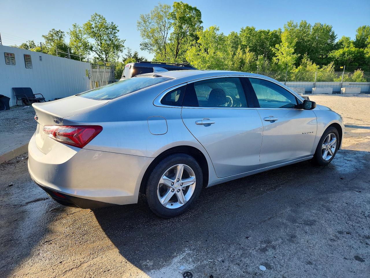 2022 Chevrolet Malibu Lt Silver vin: 1G1ZD5ST8NF175285
