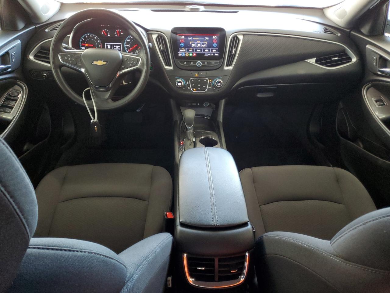 2024 Chevrolet Malibu Lt   White vin: 1G1ZD5ST8RF139330