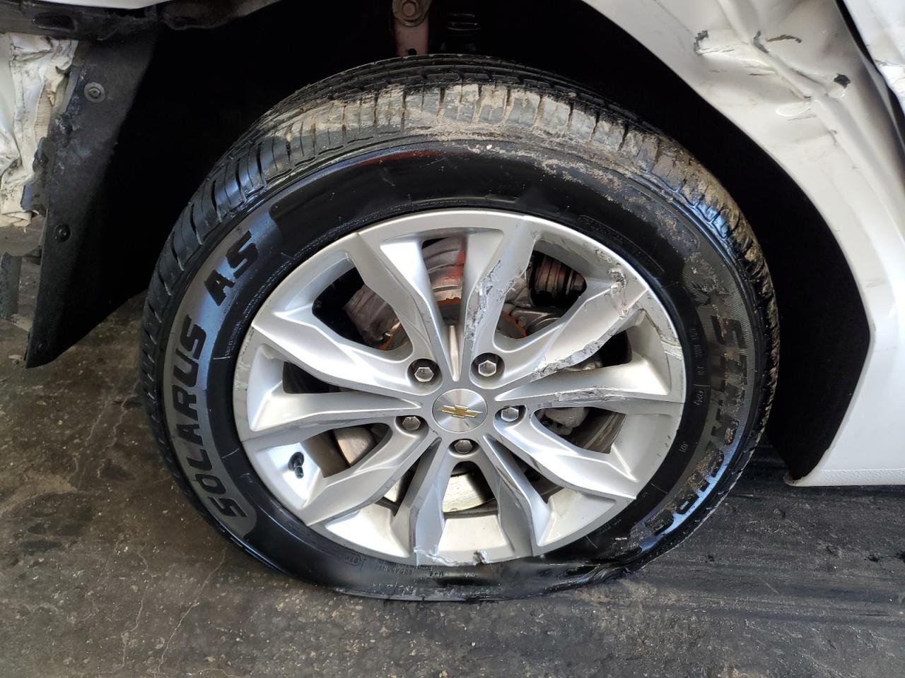 2024 Chevrolet Malibu Lt   White vin: 1G1ZD5ST8RF139330 Damage: Right Rear Wheel, Curb Rash, > 12 inches