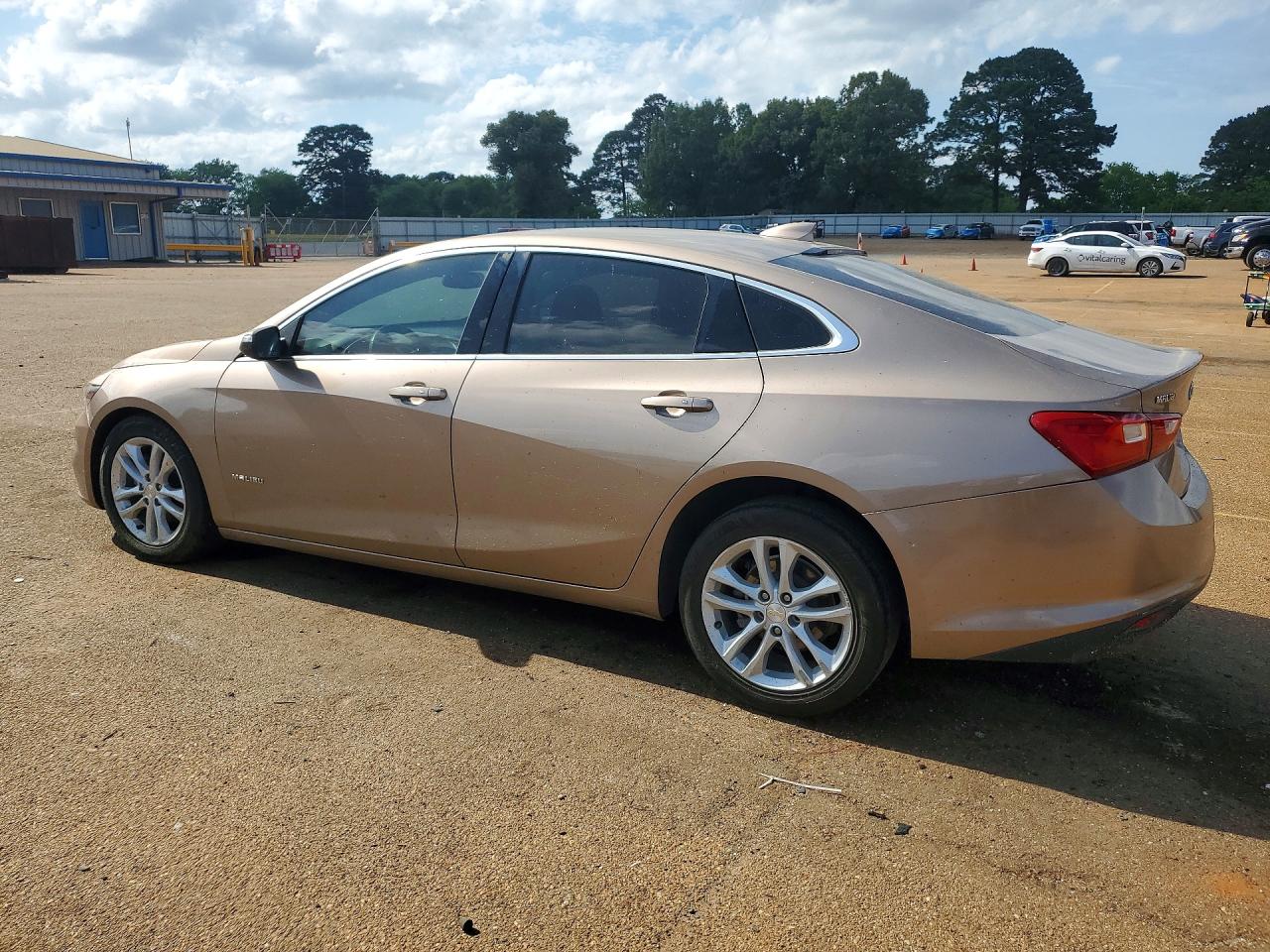 2018 Chevrolet Malibu Lt Tan vin: 1G1ZD5ST9JF224620