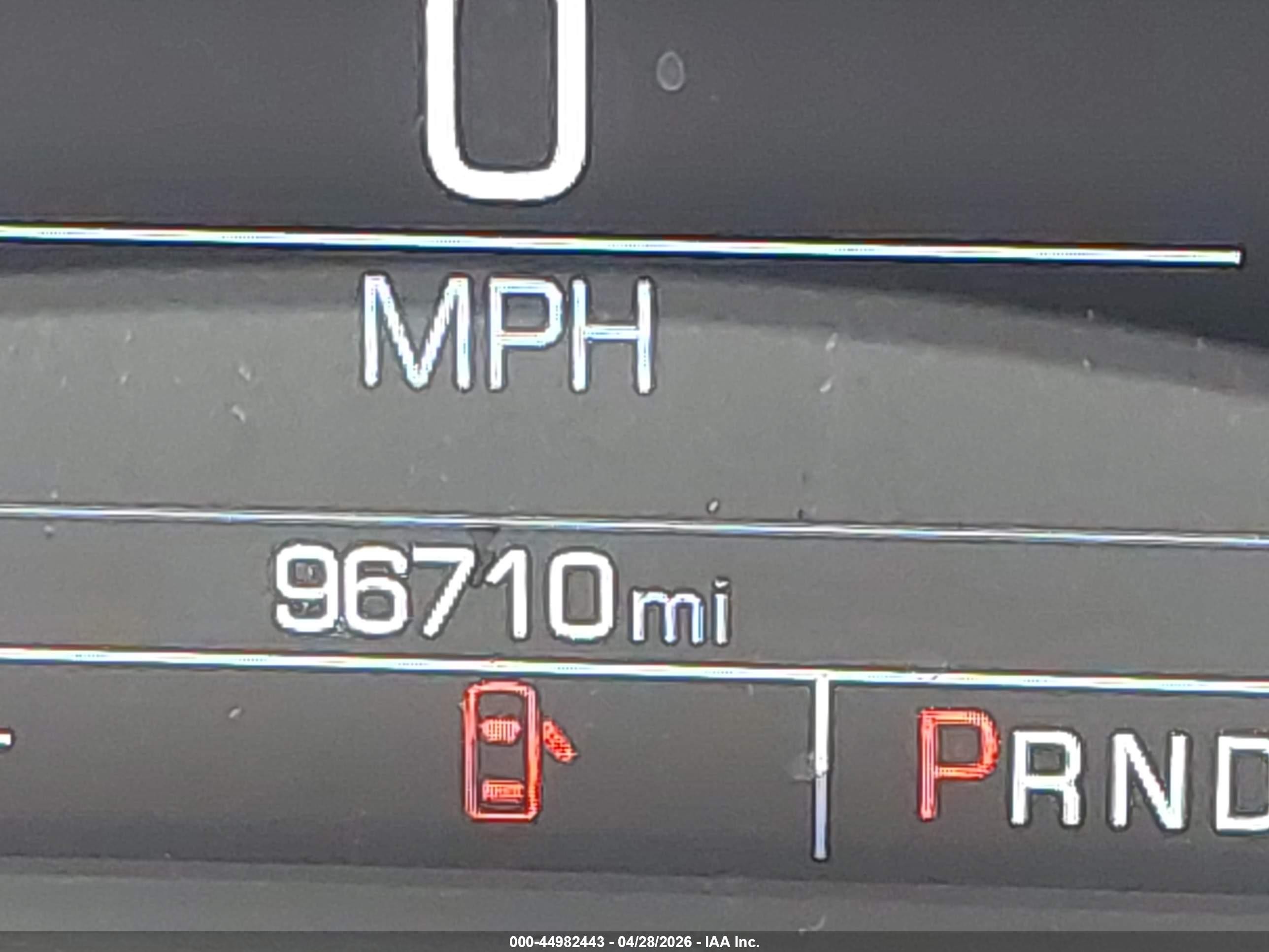 2018 Chevrolet Malibu Lt Белый vin: 1G1ZD5ST9JF226450