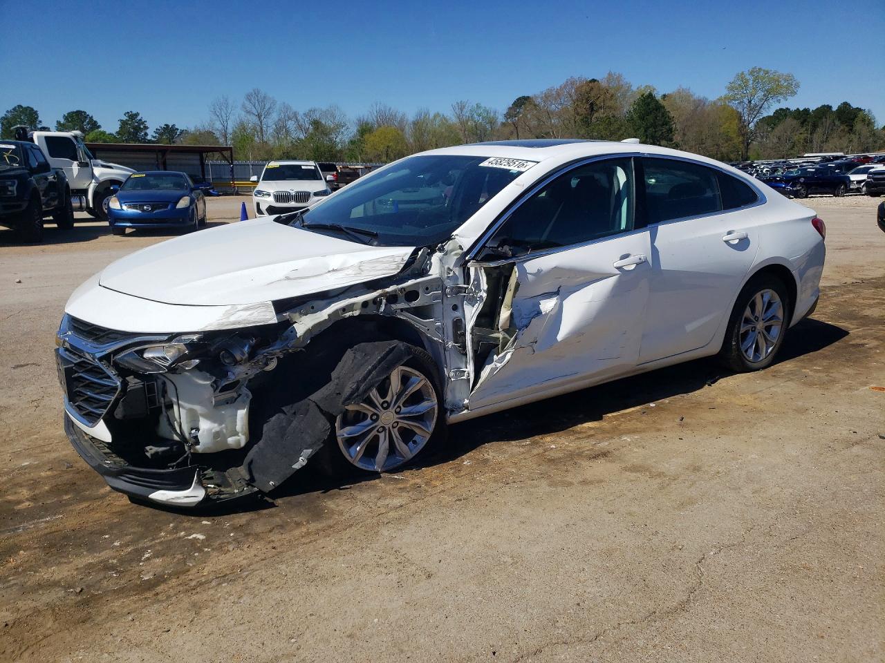 2019 Chevrolet Malibu White vin: 1G1ZD5ST9KF152352
