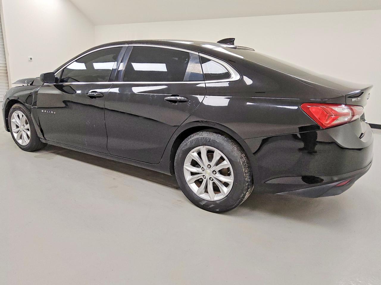 2020 Chevrolet Malibu Lt Черный vin: 1G1ZD5ST9LF028843