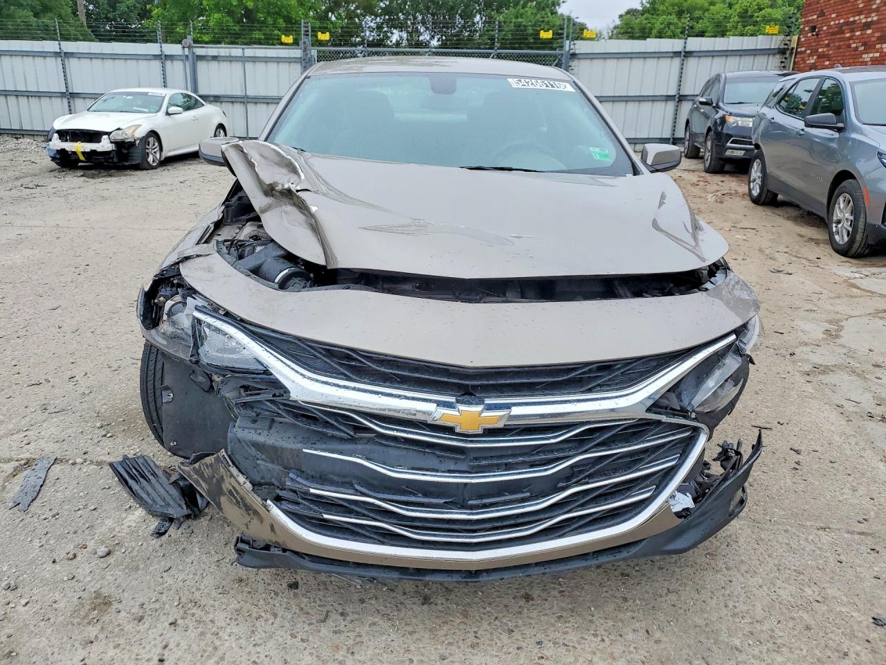 2022 Chevrolet Malibu Lt Золотой vin: 1G1ZD5ST9NF134938