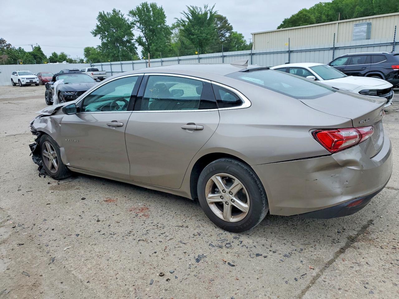 2022 Chevrolet Malibu Lt Золотой vin: 1G1ZD5ST9NF134938