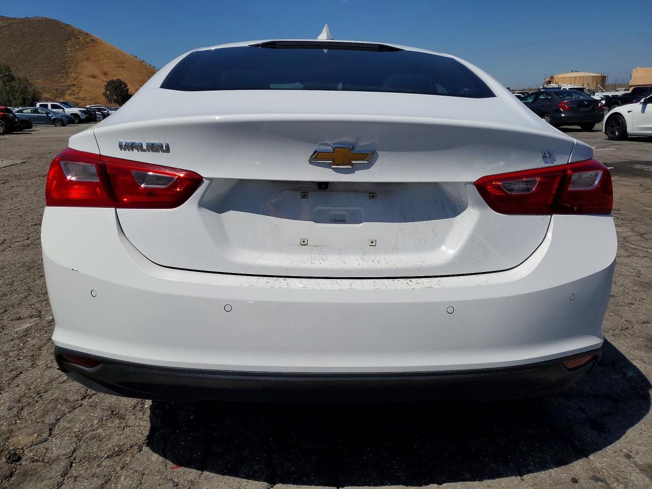 2024 Chevrolet Malibu Lt Белый vin: 1G1ZD5ST9RF111911