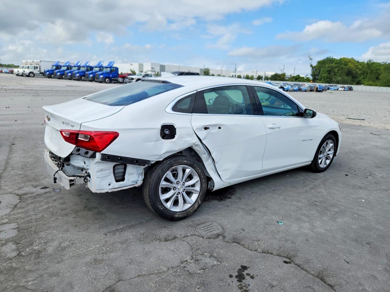 2025 Chevrolet Malibu Lt White vin: 1G1ZD5ST9SF117780
