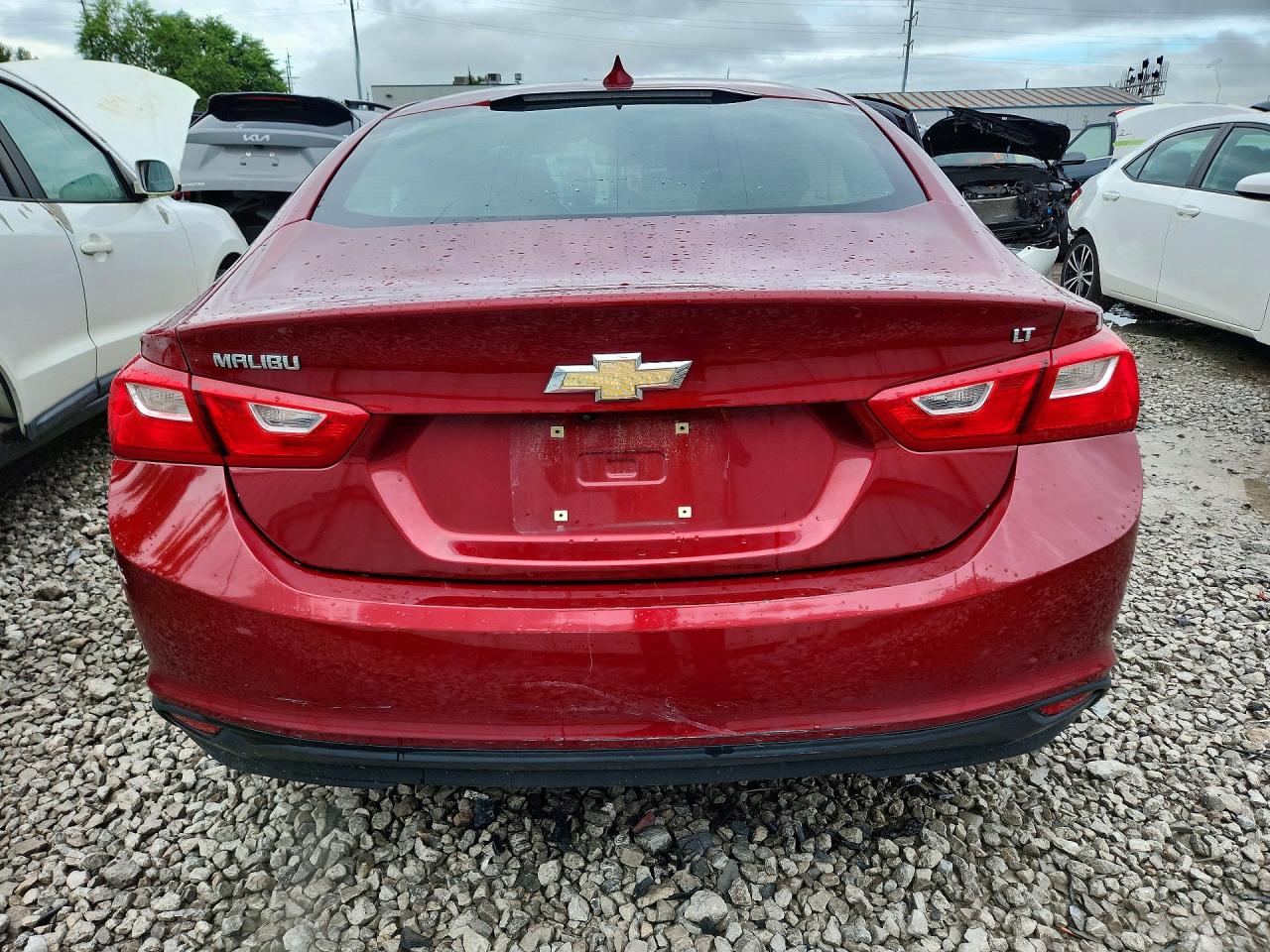 2018 Chevrolet Malibu Lt Красный vin: 1G1ZD5STXJF289895