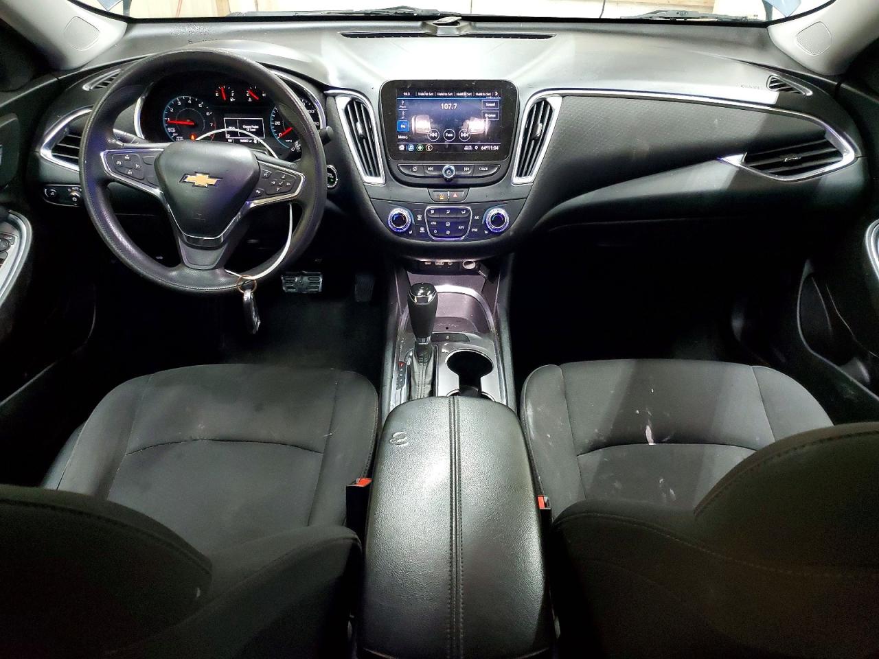 2020 Chevrolet Malibu Lt Синий vin: 1G1ZD5STXLF111925