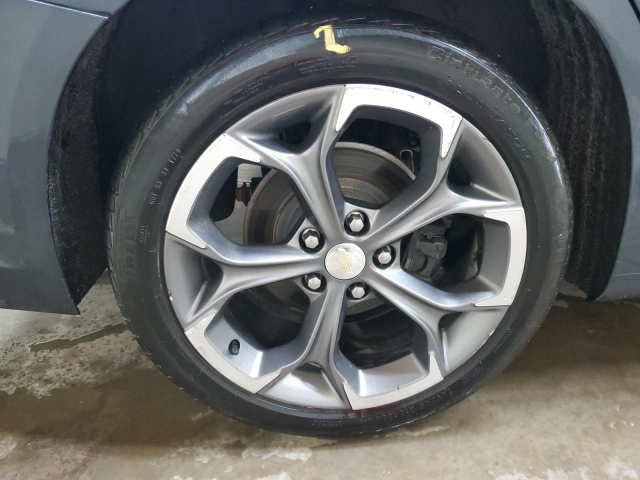 2020 Chevrolet Malibu Lt Синий vin: 1G1ZD5STXLF111925 Damage: Right Rear Wheel, Curb Rash, 3 To 4 Inches