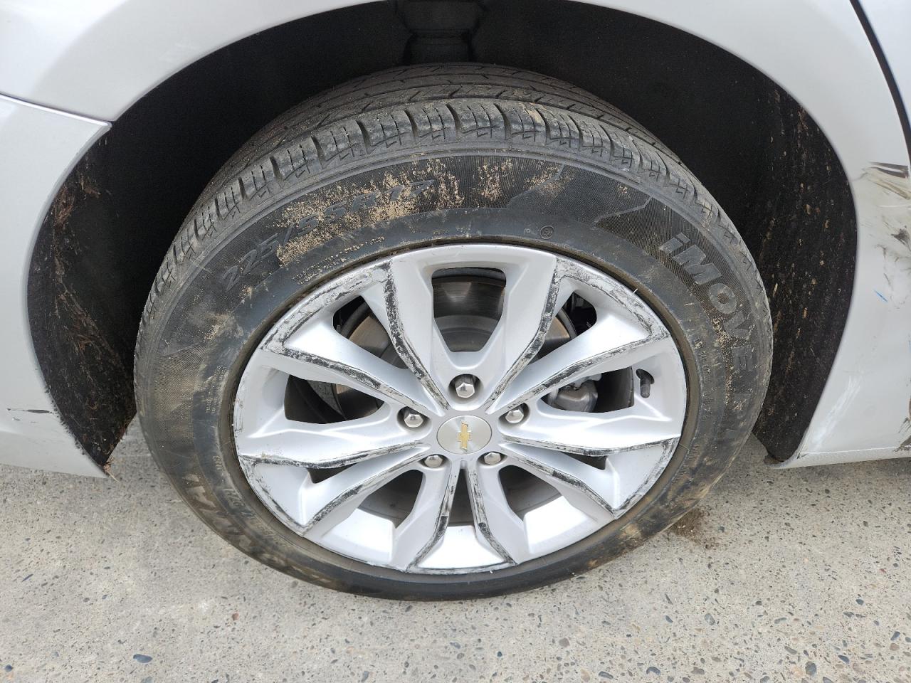 2022 Chevrolet Malibu Lt Silver vin: 1G1ZD5STXNF174090 Damage: Right Rear Wheel, Curb Rash, > 12 Inches