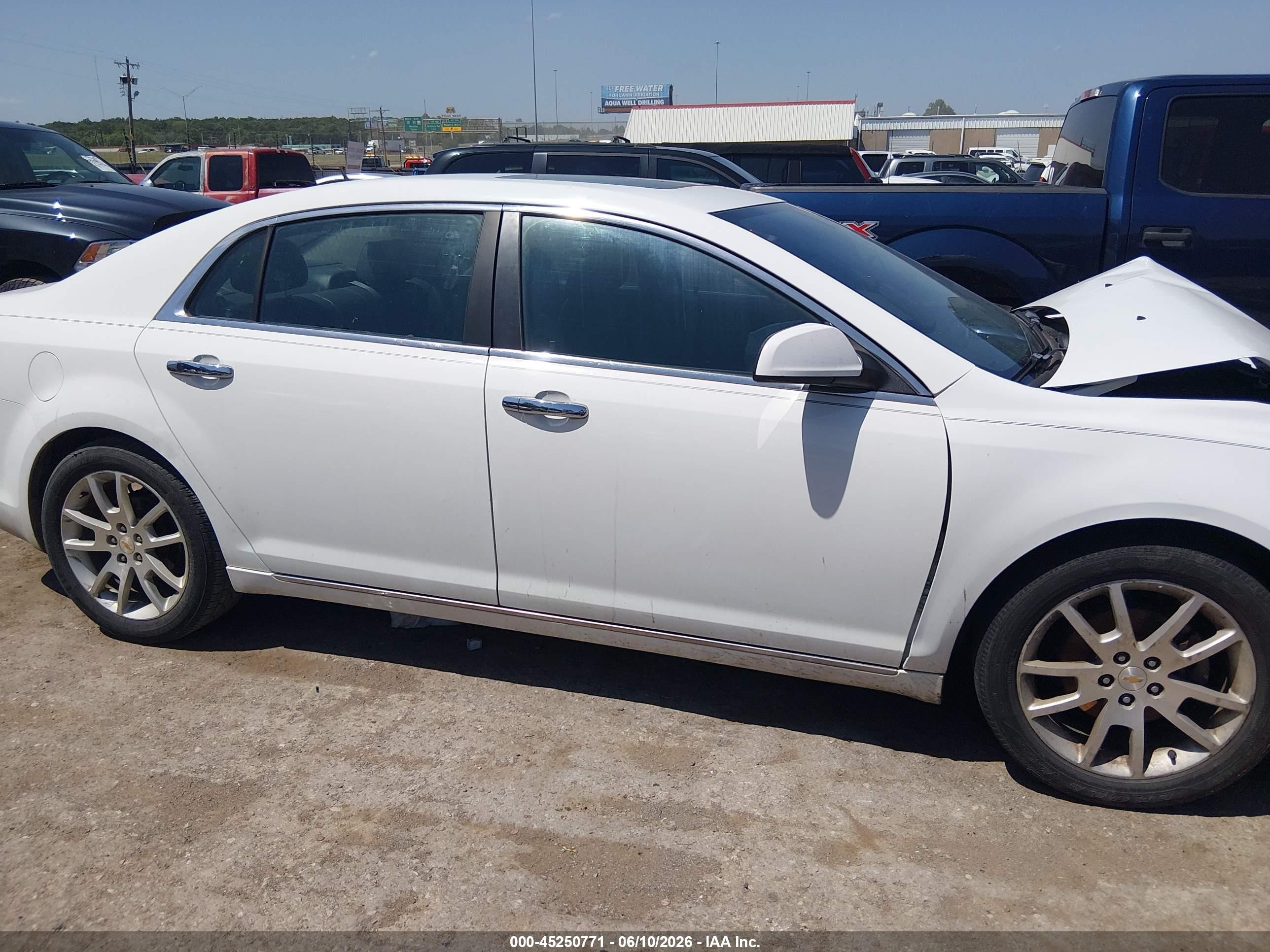 2010 Chevrolet Malibu Ltz Белый vin: 1G1ZE5E06AF320087