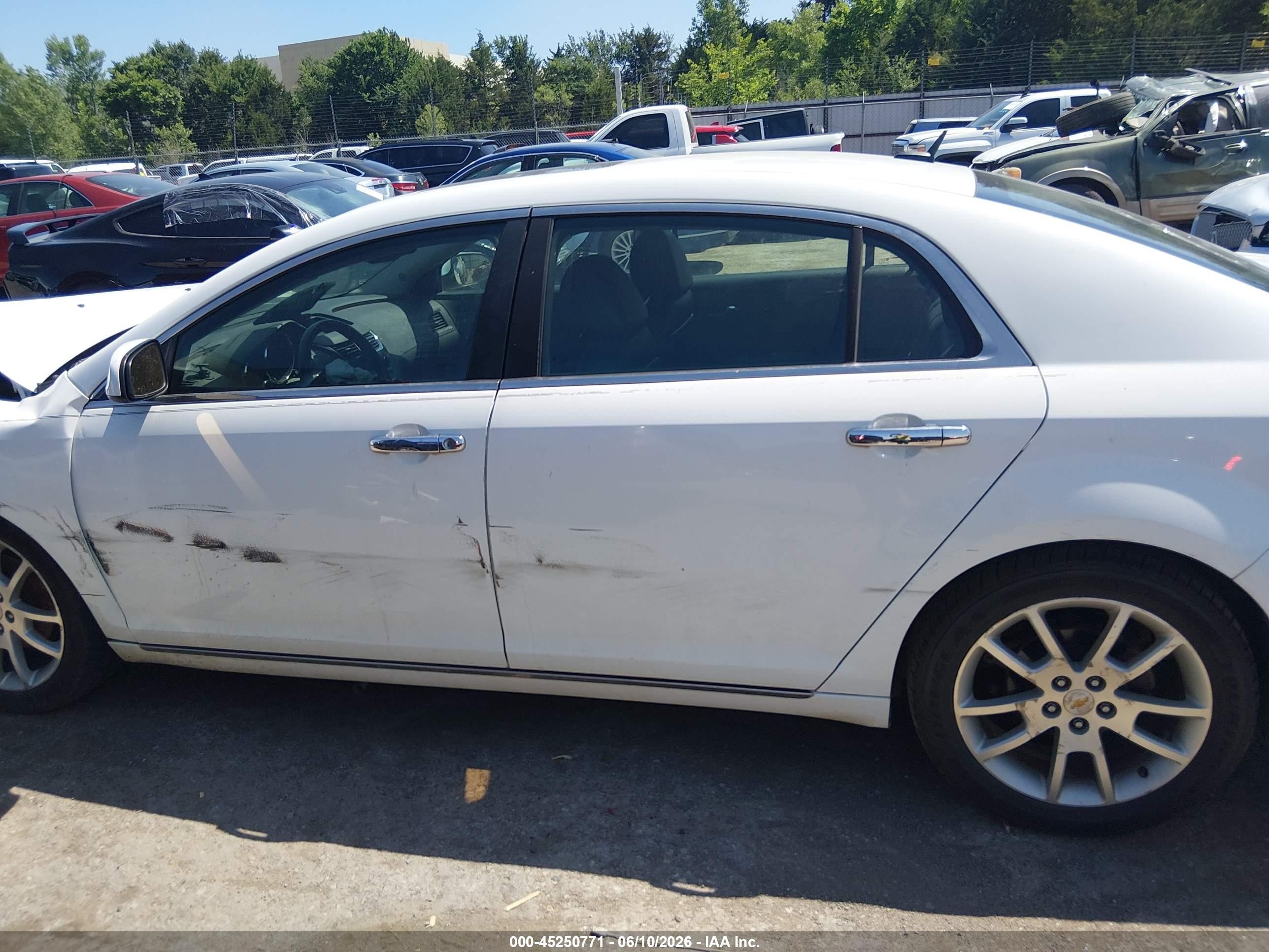 2010 Chevrolet Malibu Ltz Белый vin: 1G1ZE5E06AF320087