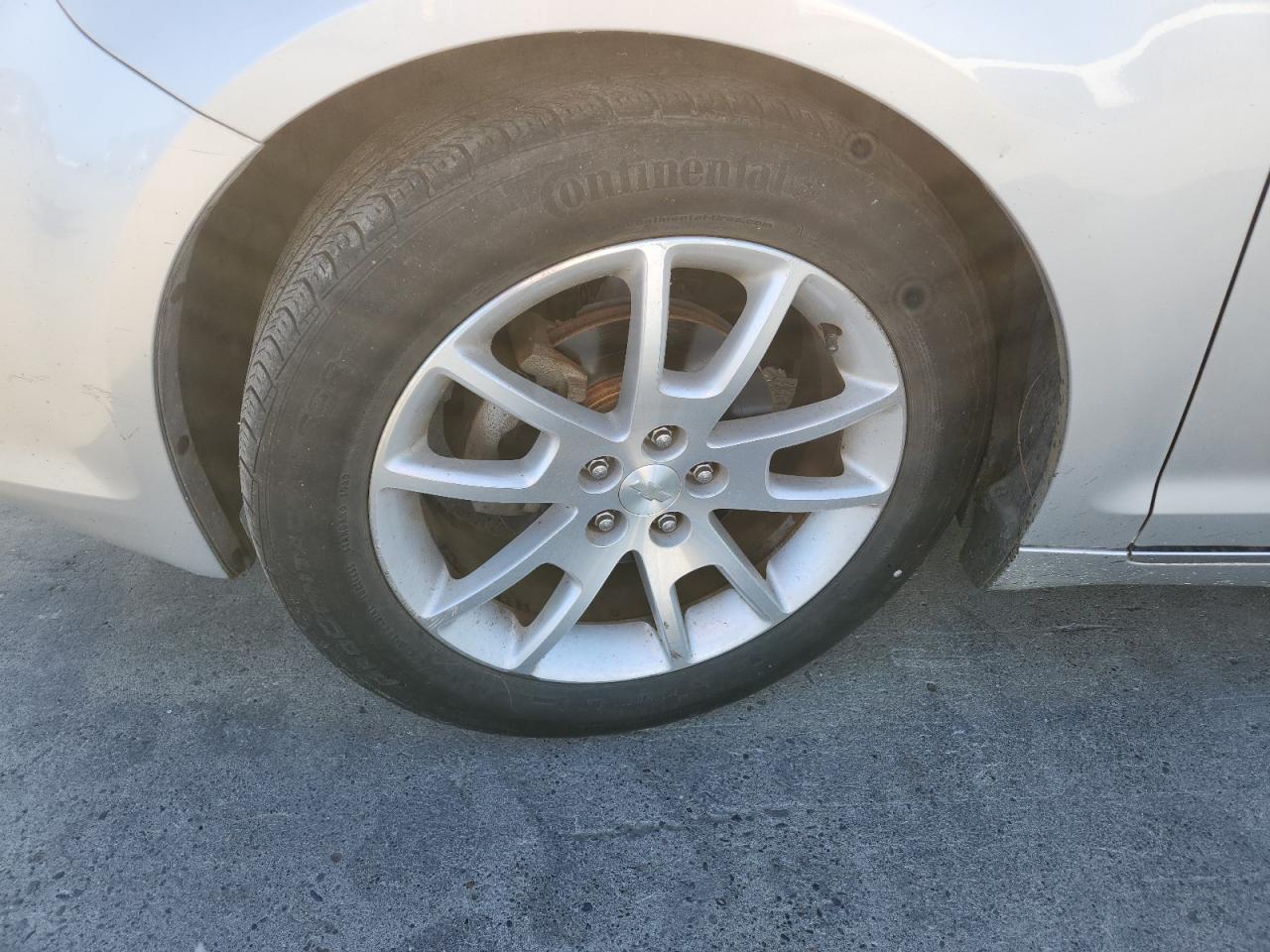 2012 Chevrolet Malibu Ltz Silver vin: 1G1ZE5E08CF196178 Damage: Left Front Wheel, Curb Rash, > 12 Inches