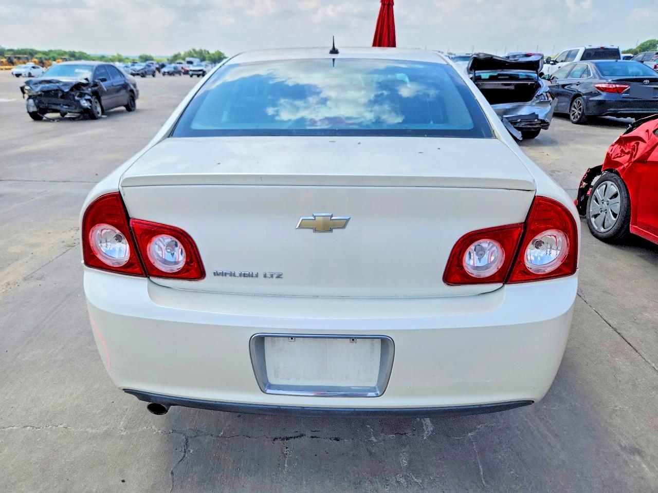 2011 Chevrolet Malibu Ltz White vin: 1G1ZE5E14BF307140
