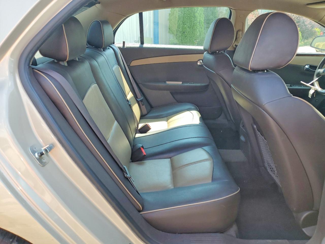 2010 Chevrolet Malibu Ltz Beige vin: 1G1ZE5E70AF208379