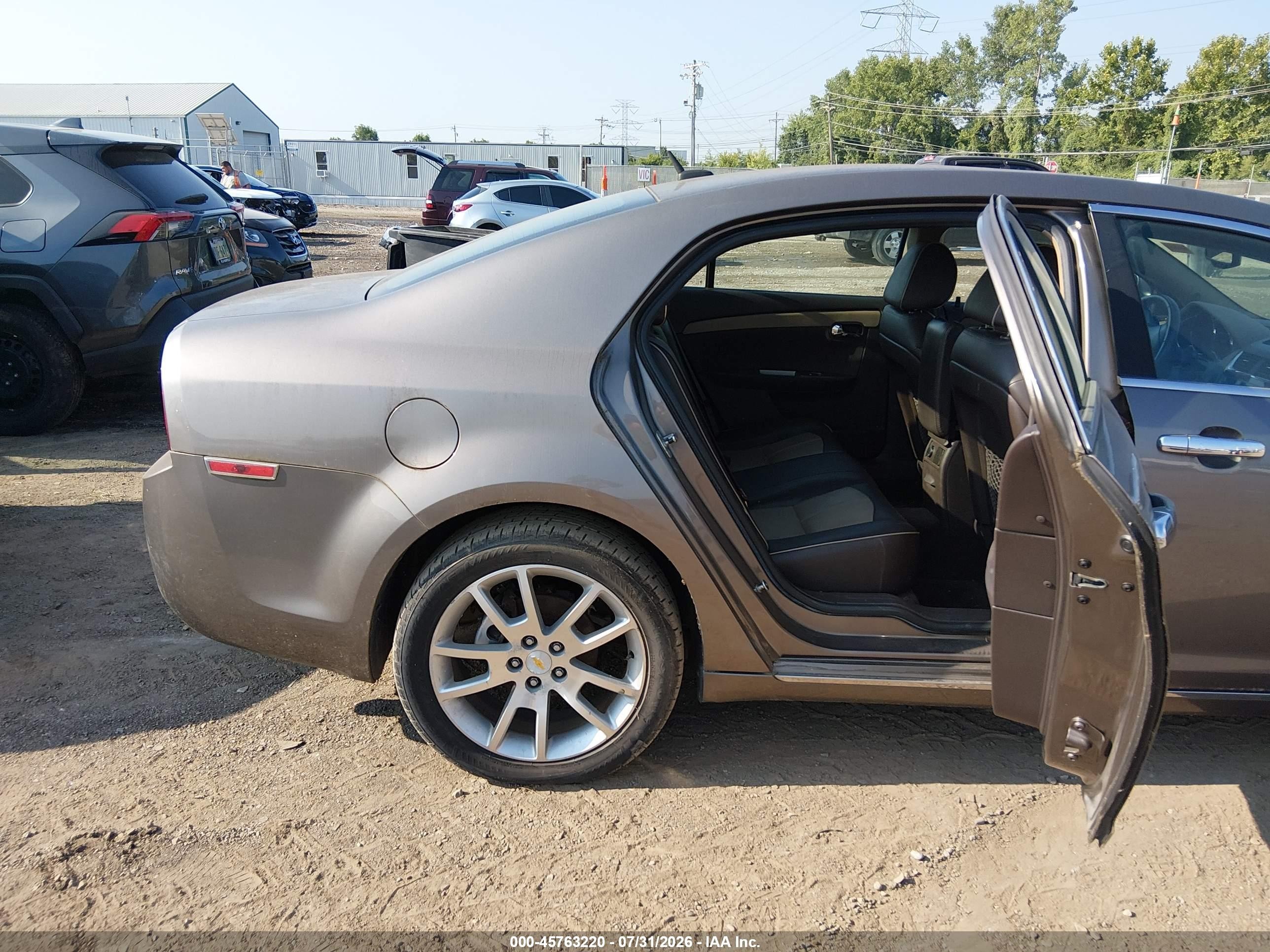 2010 Chevrolet Malibu Ltz Gold vin: 1G1ZE5E70AF232987