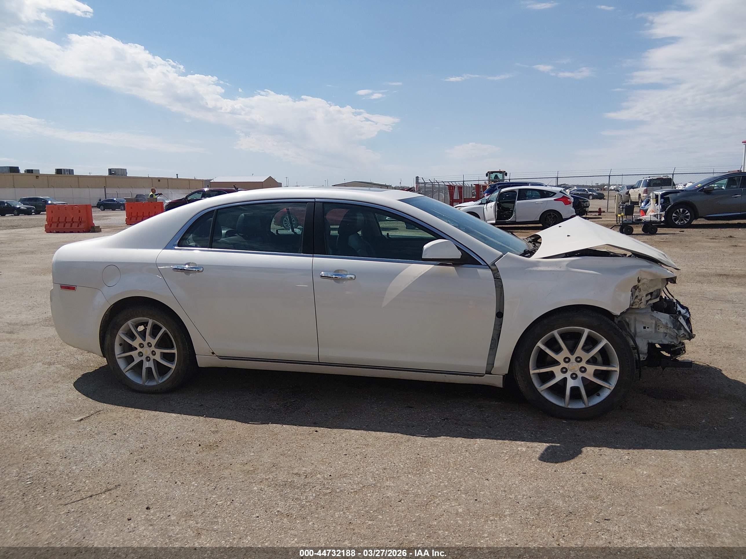 2011 Chevrolet Malibu Ltz White vin: 1G1ZE5E75BF397077