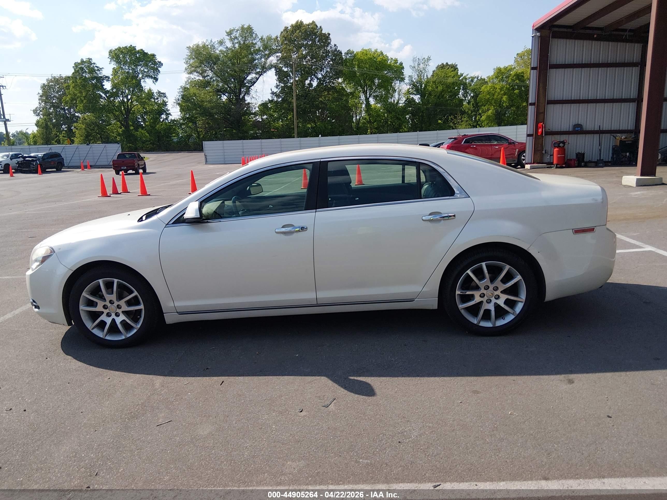 2010 Chevrolet Malibu Ltz Cream vin: 1G1ZE5EB0A4130234