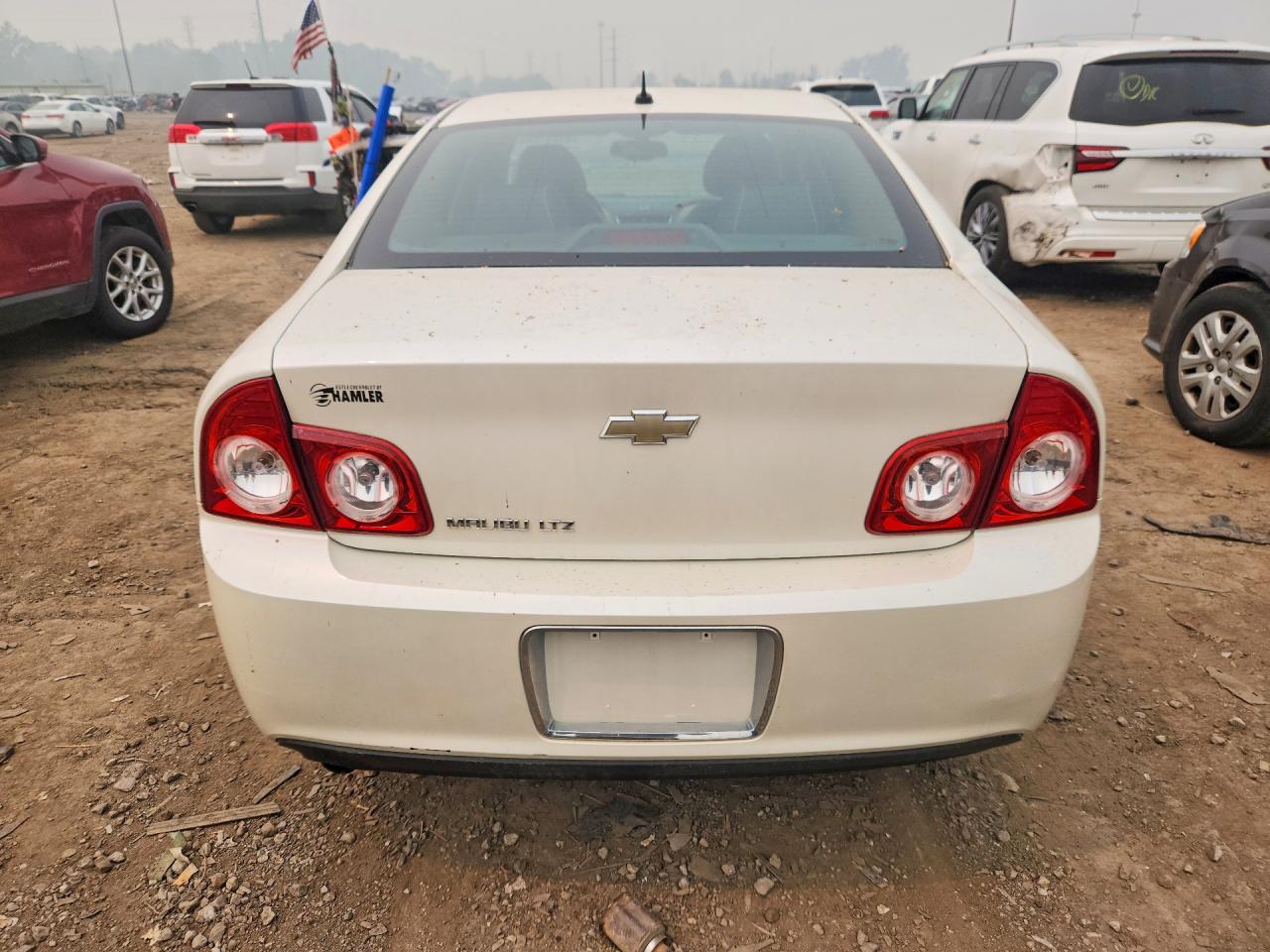 2010 Chevrolet Malibu Ltz White vin: 1G1ZE5EB2AF300033