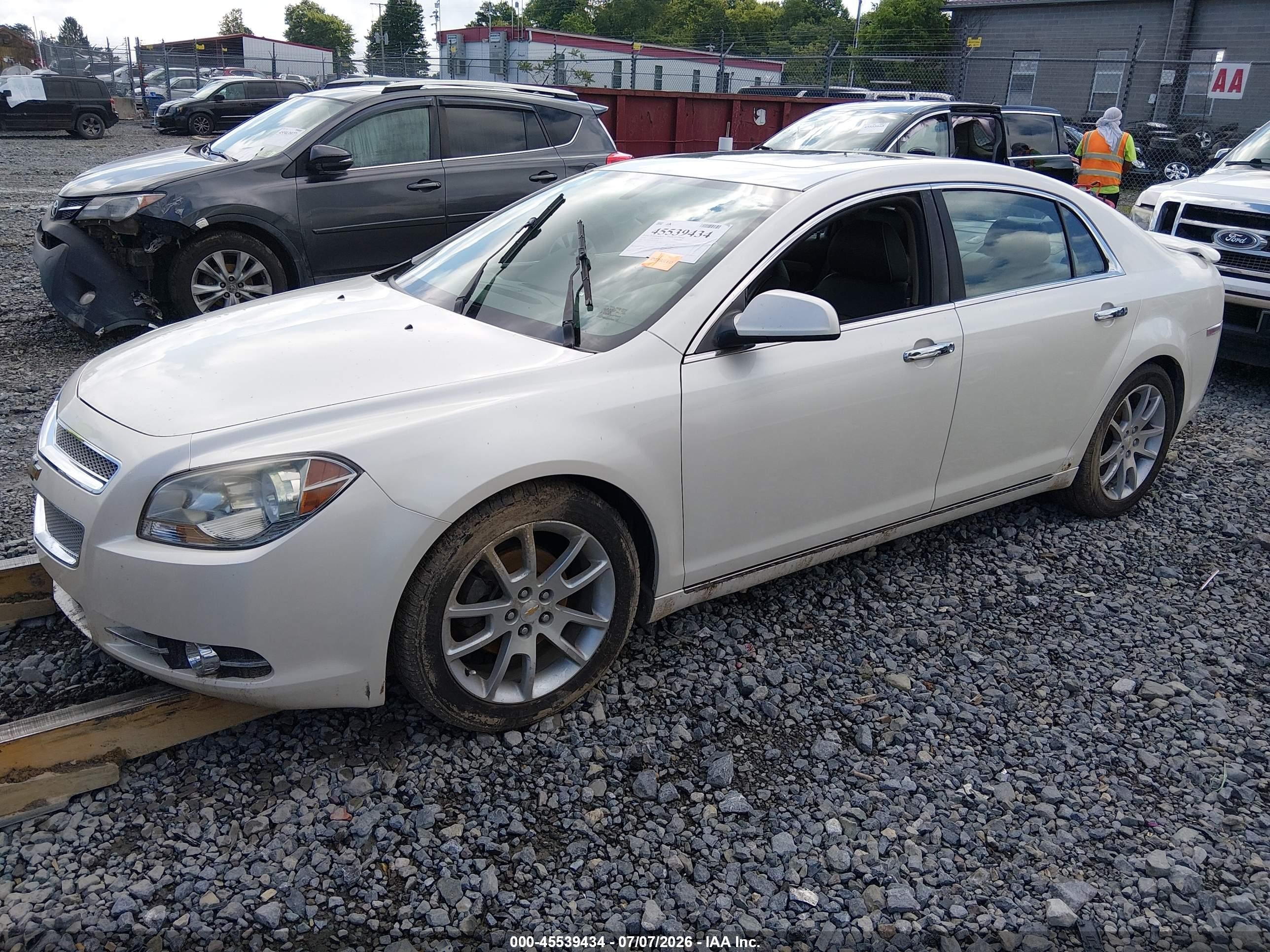 2010 Chevrolet Malibu Ltz White vin: 1G1ZE5EB6A4132148