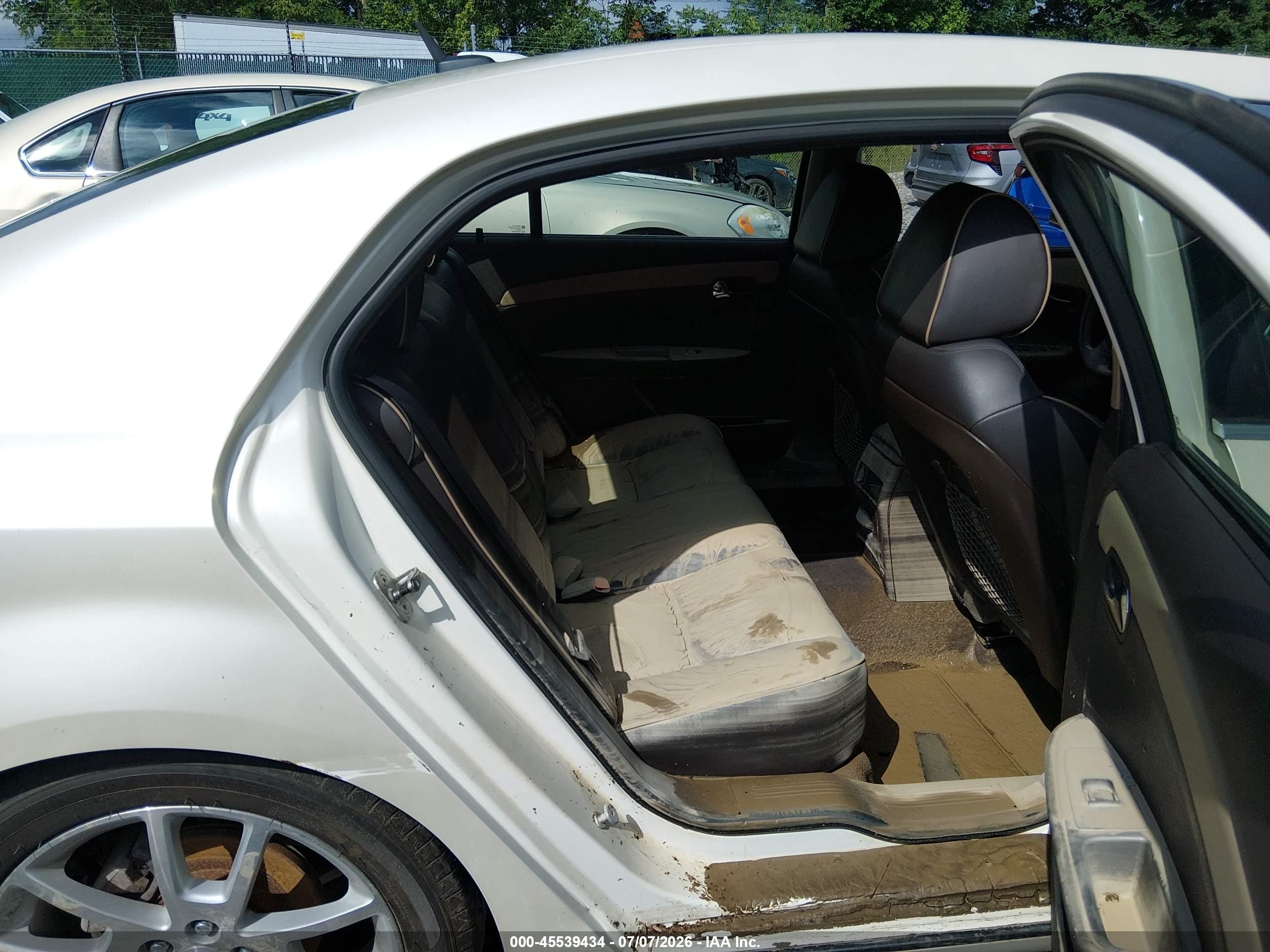 2010 Chevrolet Malibu Ltz White vin: 1G1ZE5EB6A4132148