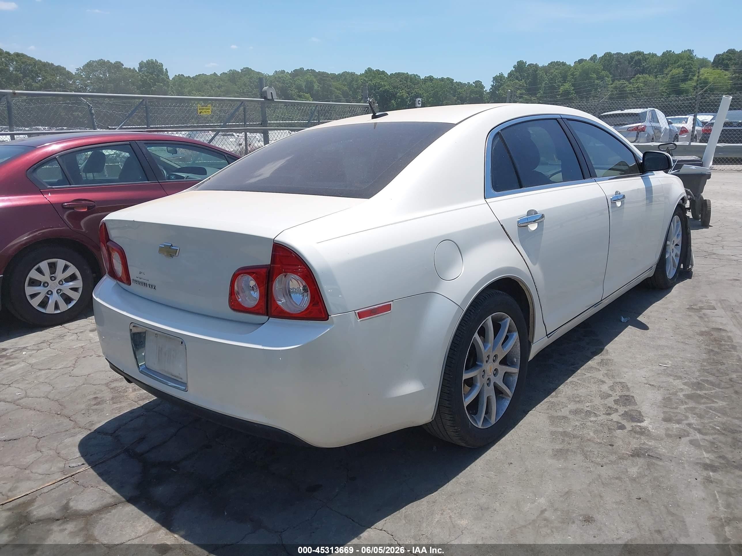 2010 Chevrolet Malibu Ltz White vin: 1G1ZE5EB6AF265996