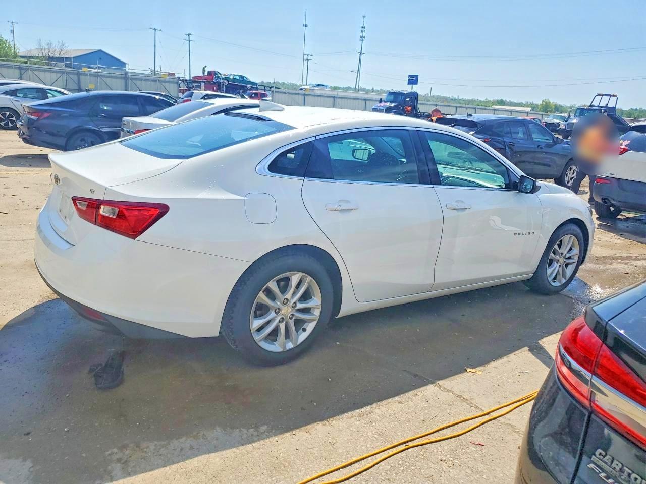 2017 Chevrolet Malibu Lt White vin: 1G1ZE5ST0HF177968