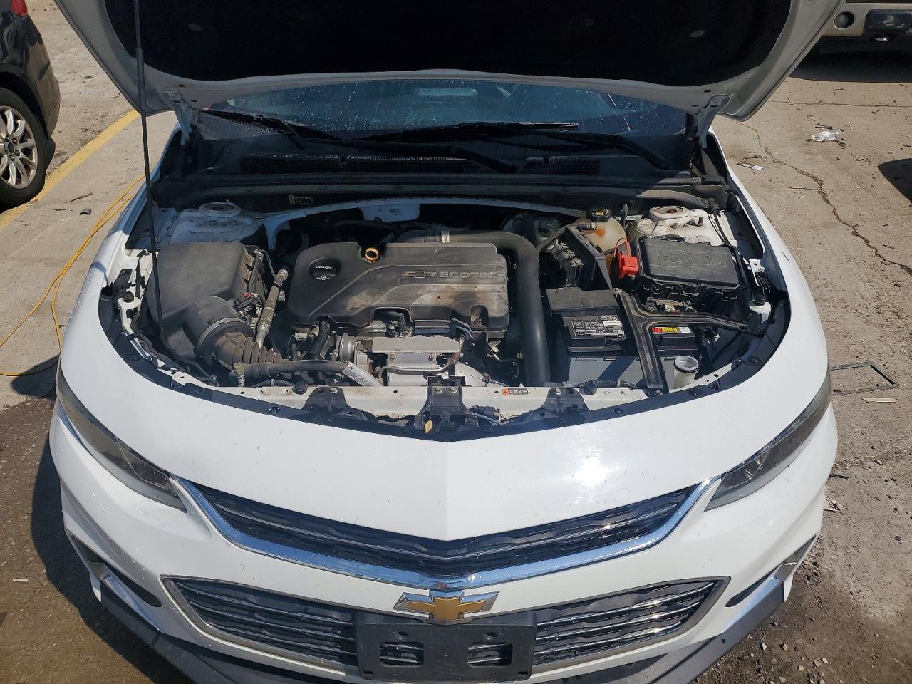 2017 Chevrolet Malibu Lt White vin: 1G1ZE5ST0HF177968