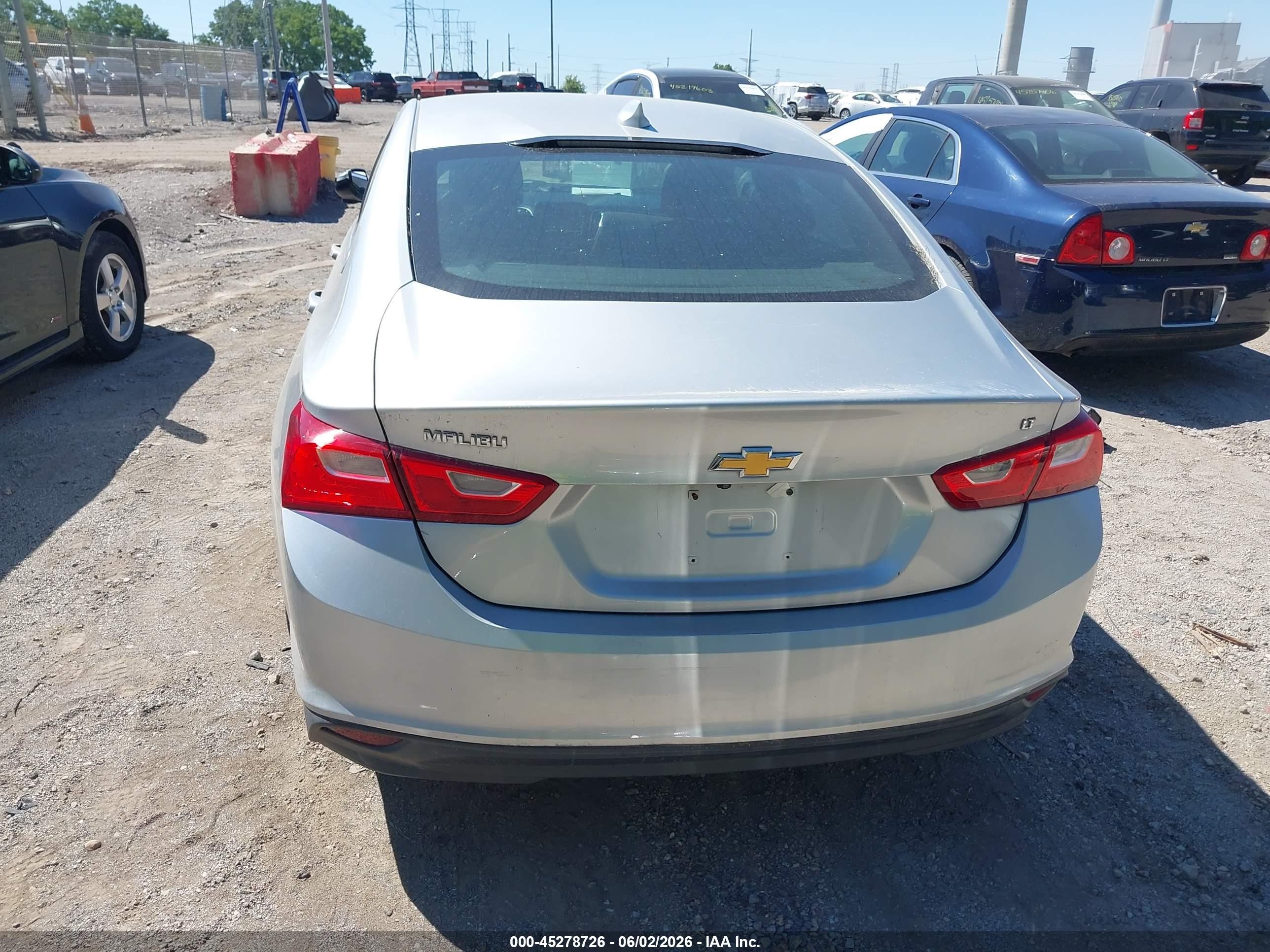 2016 Chevrolet Malibu 1lt Silver vin: 1G1ZE5ST4GF306180