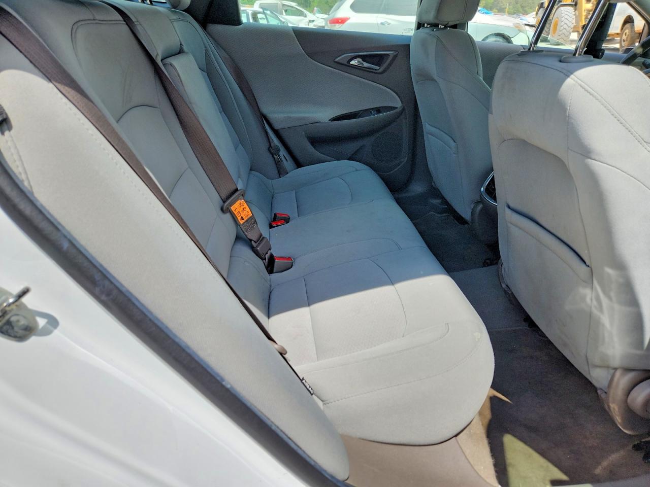 2017 Chevrolet Malibu Lt Белый vin: 1G1ZE5ST4HF283579