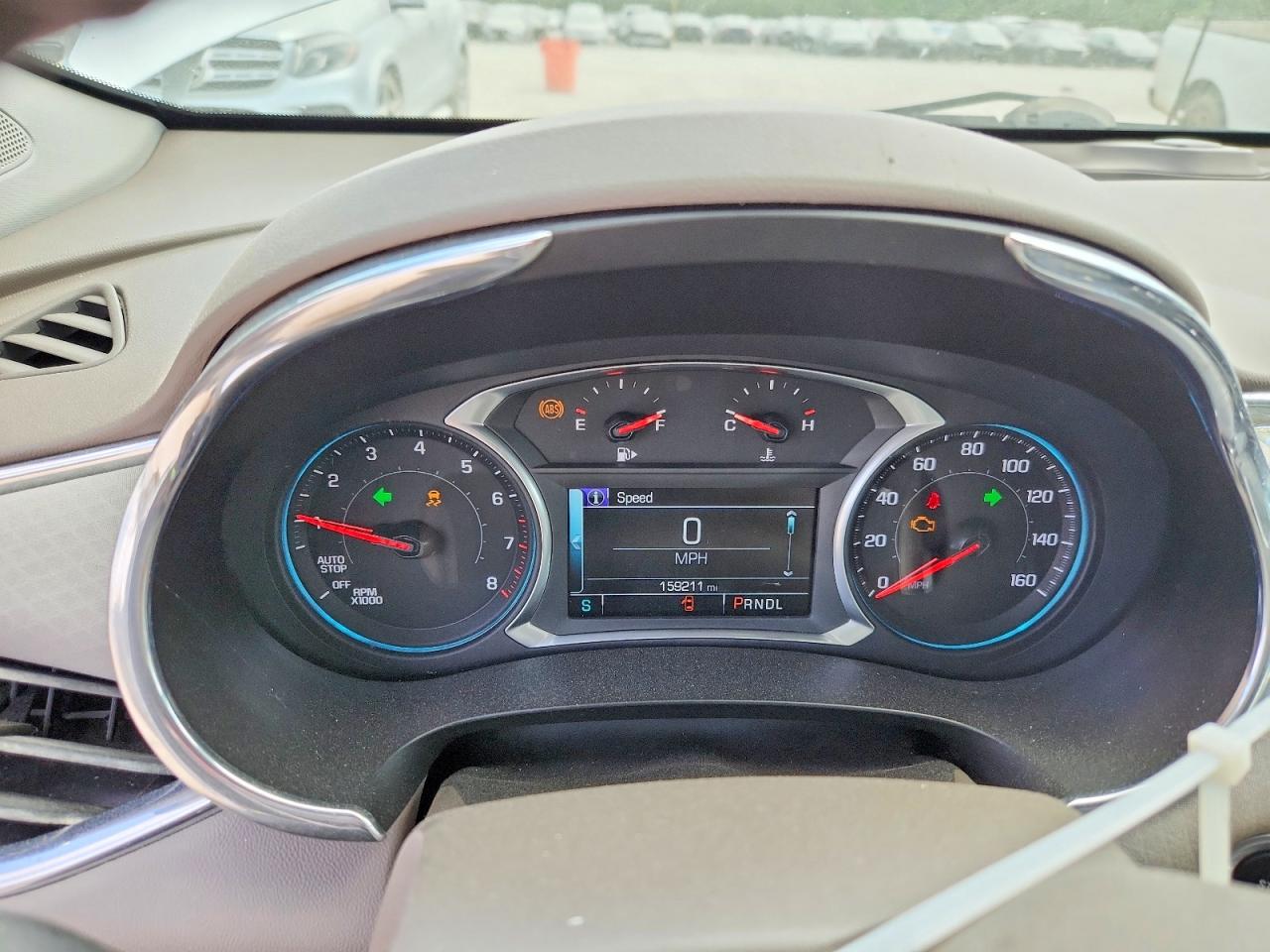2017 Chevrolet Malibu Lt Белый vin: 1G1ZE5ST4HF283579