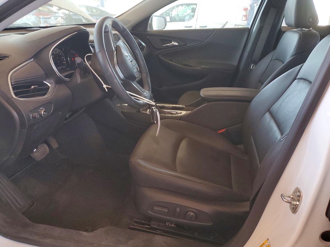 2023 Chevrolet Malibu Premier Белый vin: 1G1ZE5ST6PF130801