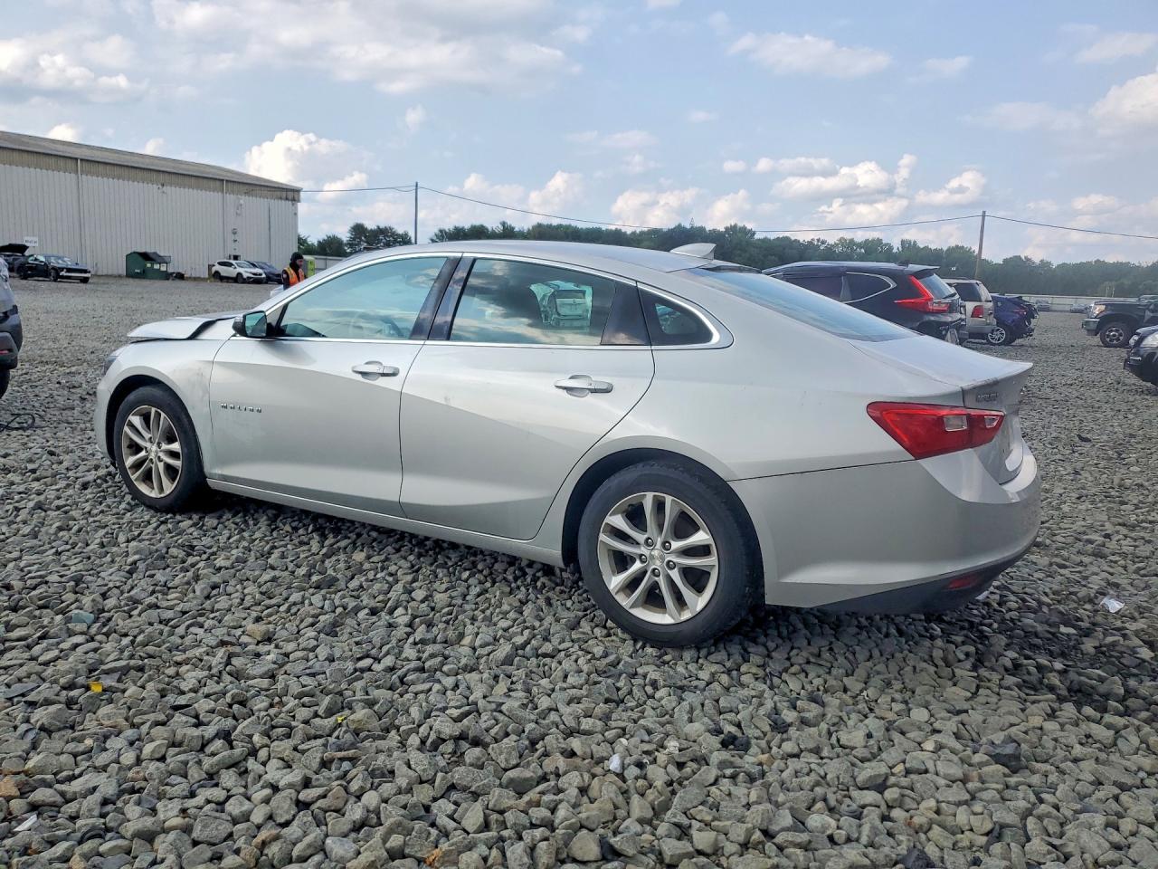 2017 Chevrolet Malibu Lt Silver vin: 1G1ZE5ST7HF260443