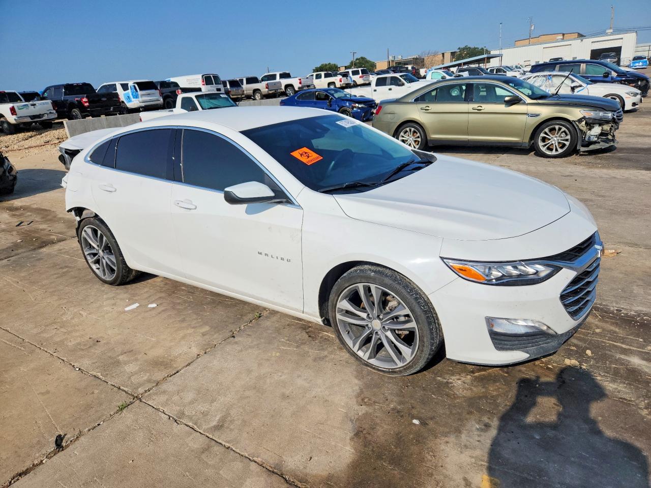 2024 Chevrolet Malibu Ls White vin: 1G1ZE5ST7RF244650