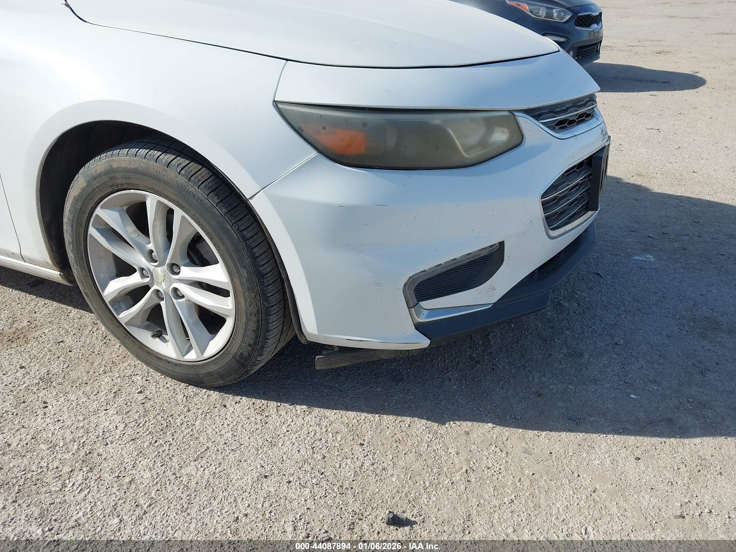 2016 Chevrolet Malibu 1lt White vin: 1G1ZE5ST8GF279243