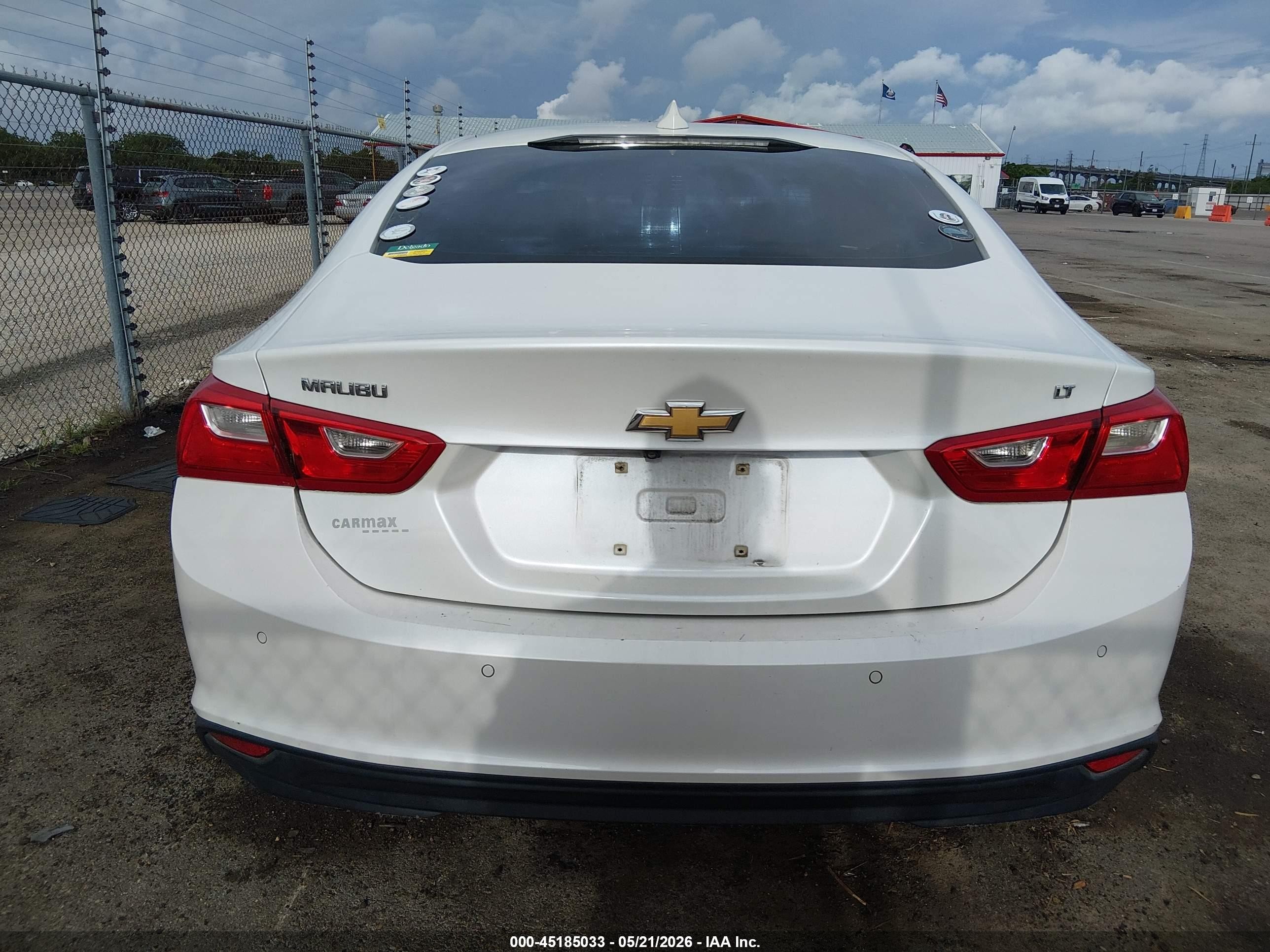 2016 Chevrolet Malibu 1lt White vin: 1G1ZE5ST9GF324027