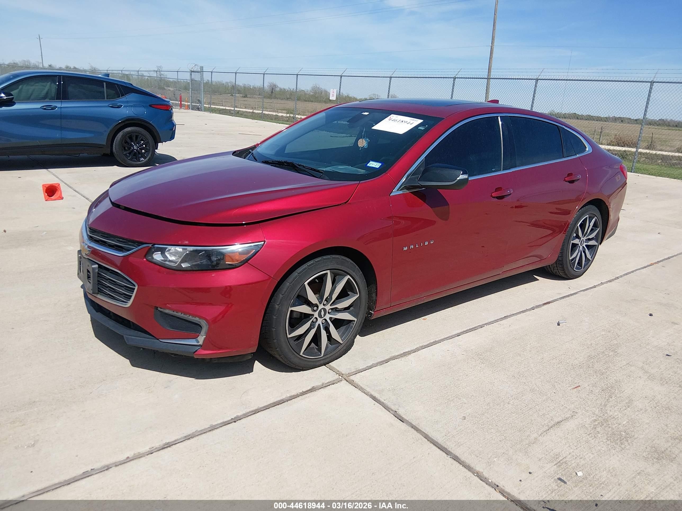 2017 Chevrolet Malibu 1lt Красный vin: 1G1ZE5STXHF203055