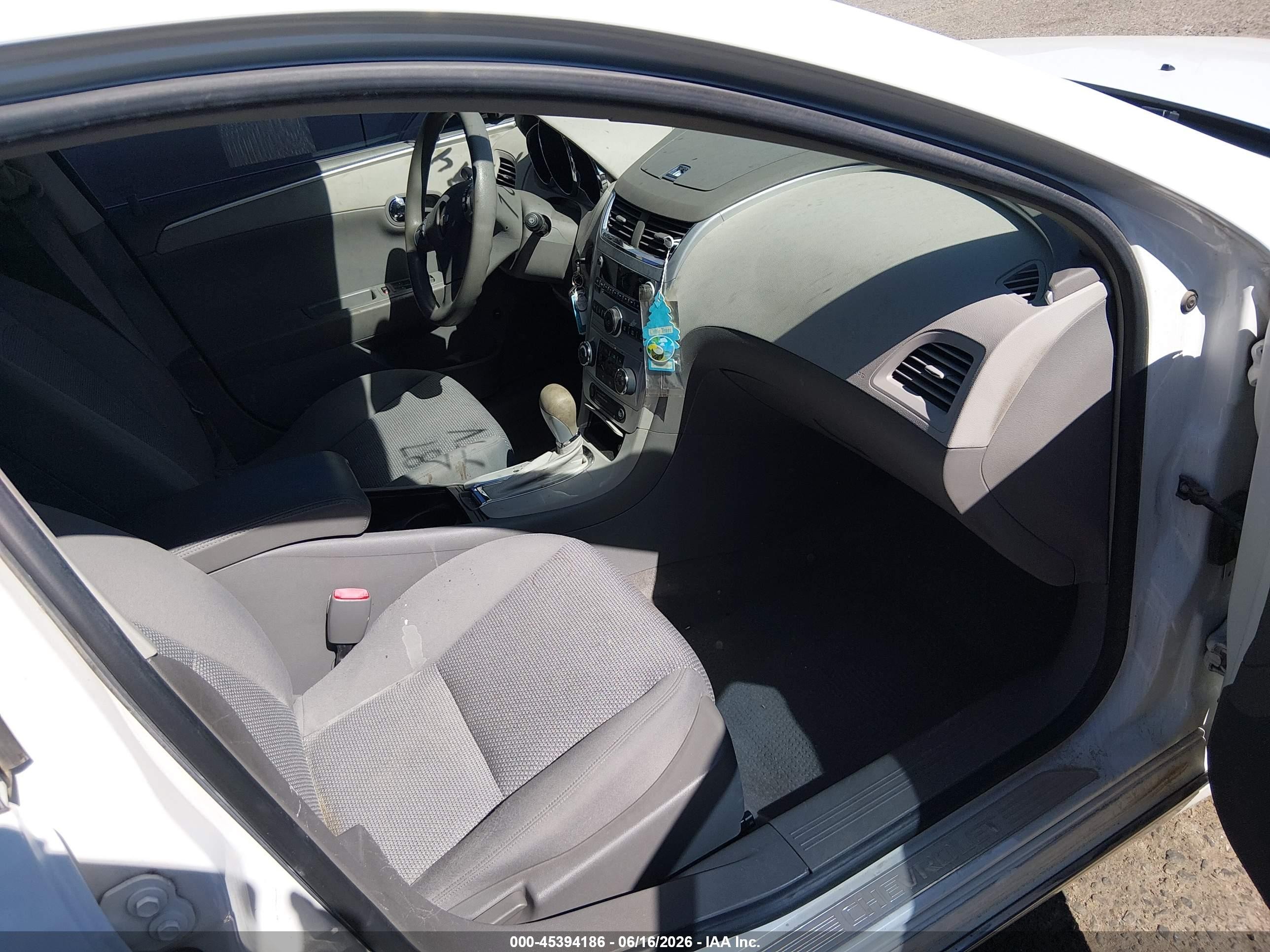 2009 Chevrolet Malibu Hybrid White vin: 1G1ZF57539F223902