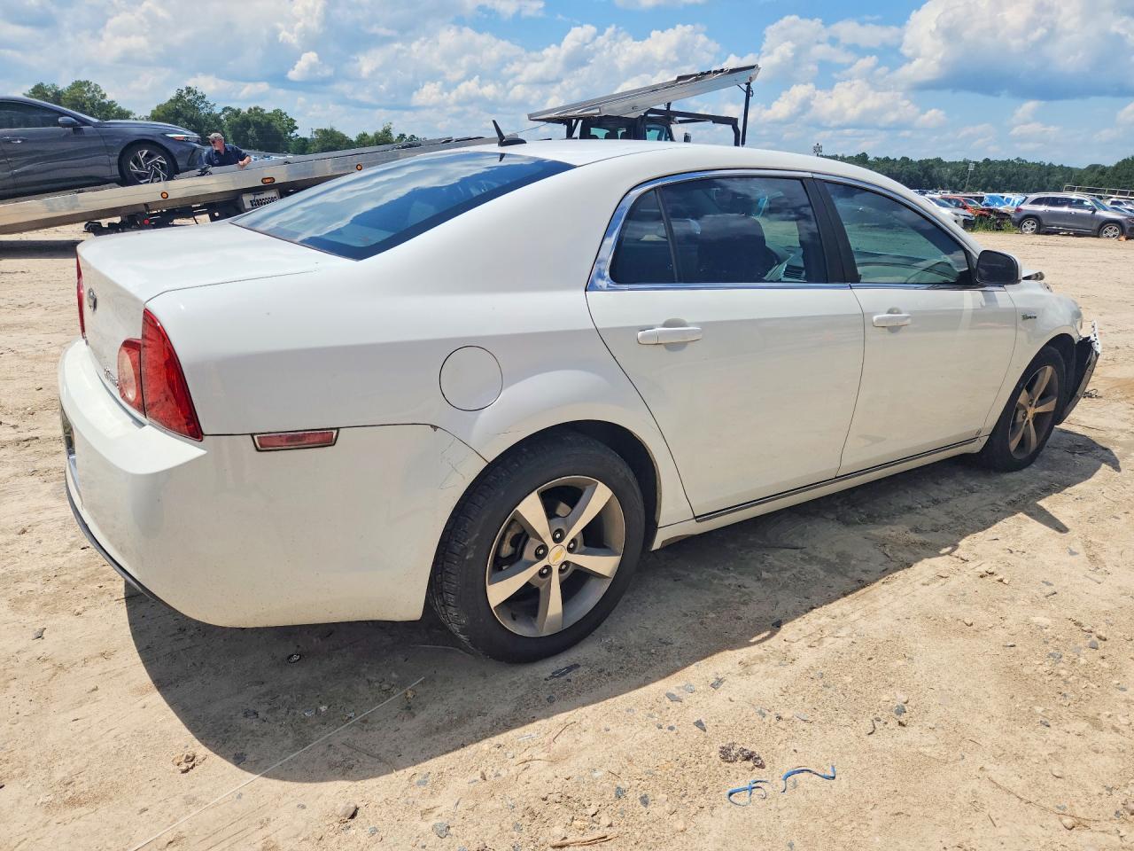 2009 Chevrolet Malibu Hybrid White vin: 1G1ZF57559F201898