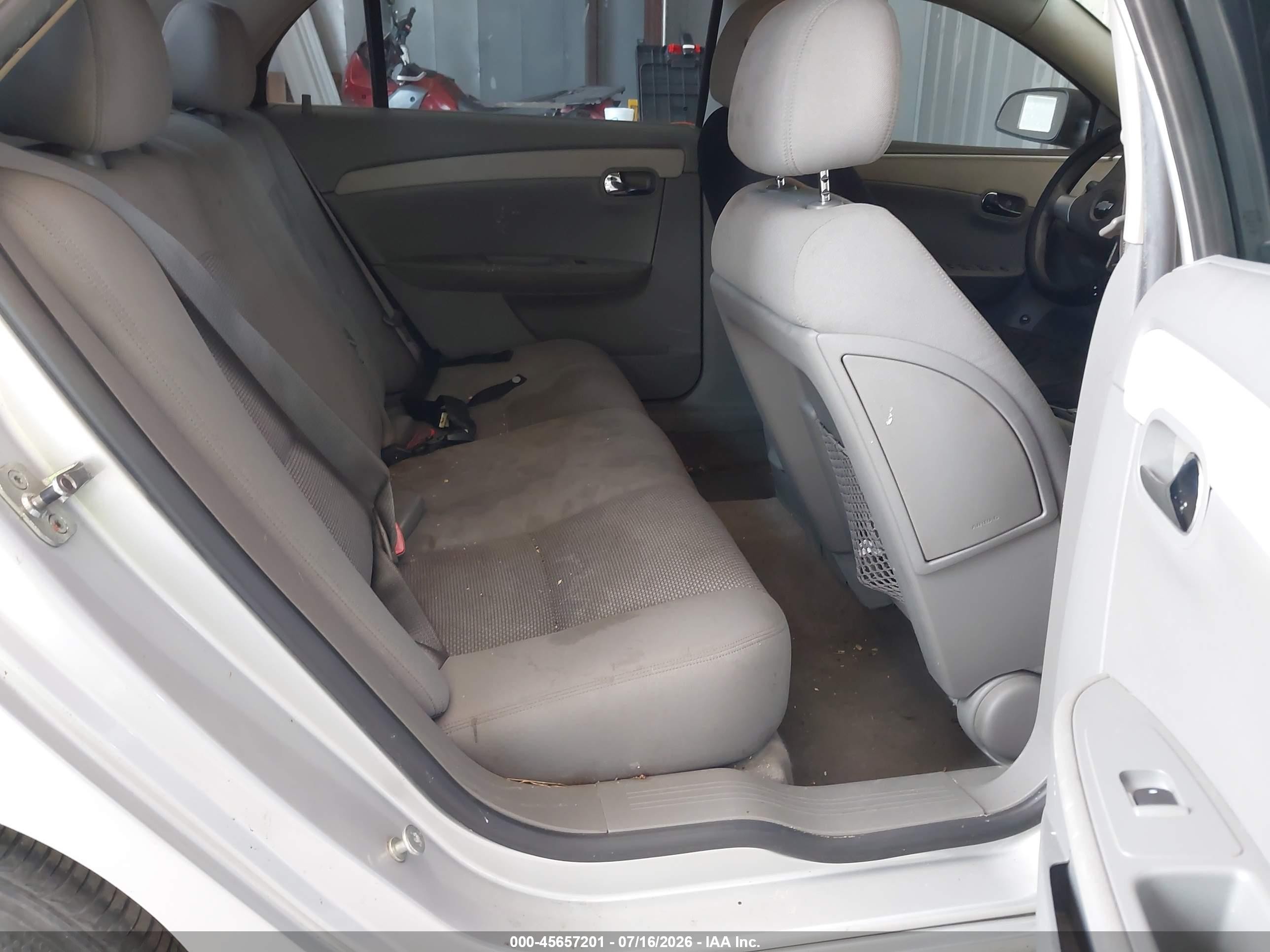2009 Chevrolet Malibu Ls Серебряный vin: 1G1ZG57B09F134808
