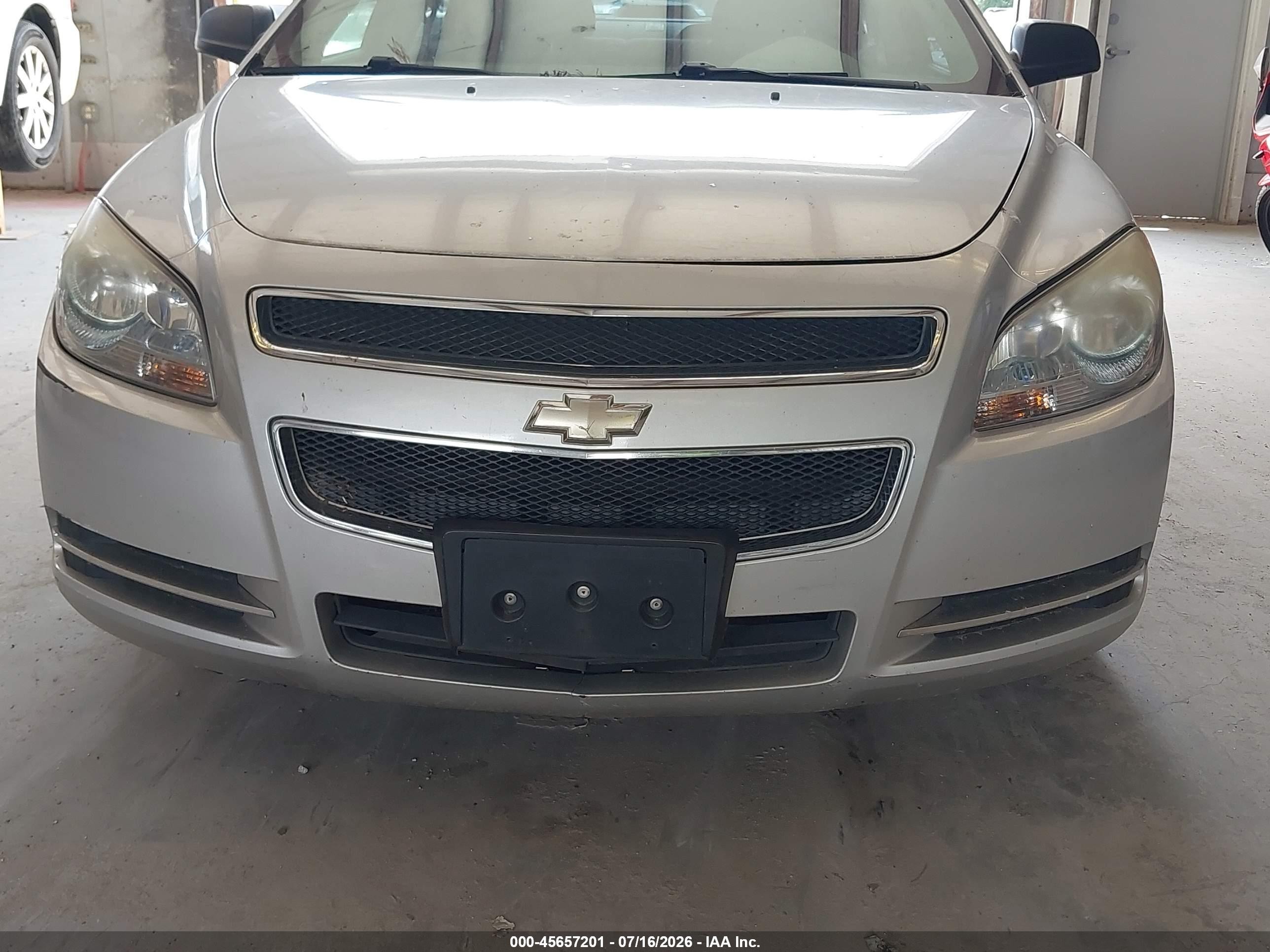 2009 Chevrolet Malibu Ls Серебряный vin: 1G1ZG57B09F134808