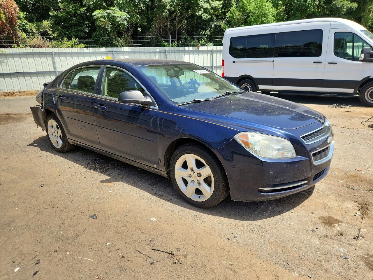 2009 Chevrolet Malibu Ls Blue vin: 1G1ZG57B194186525