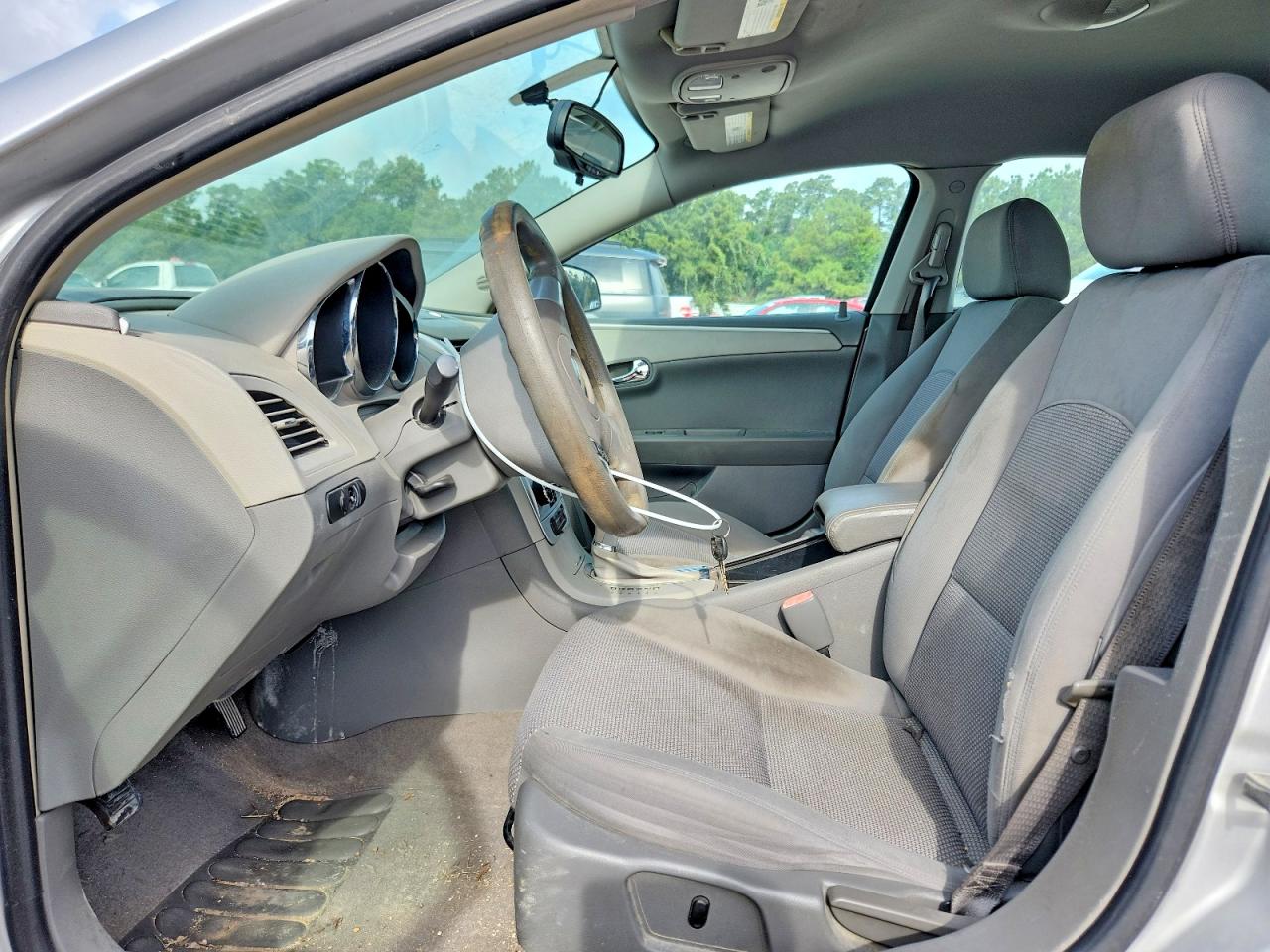 2009 Chevrolet Malibu Ls Silver vin: 1G1ZG57B19F110825