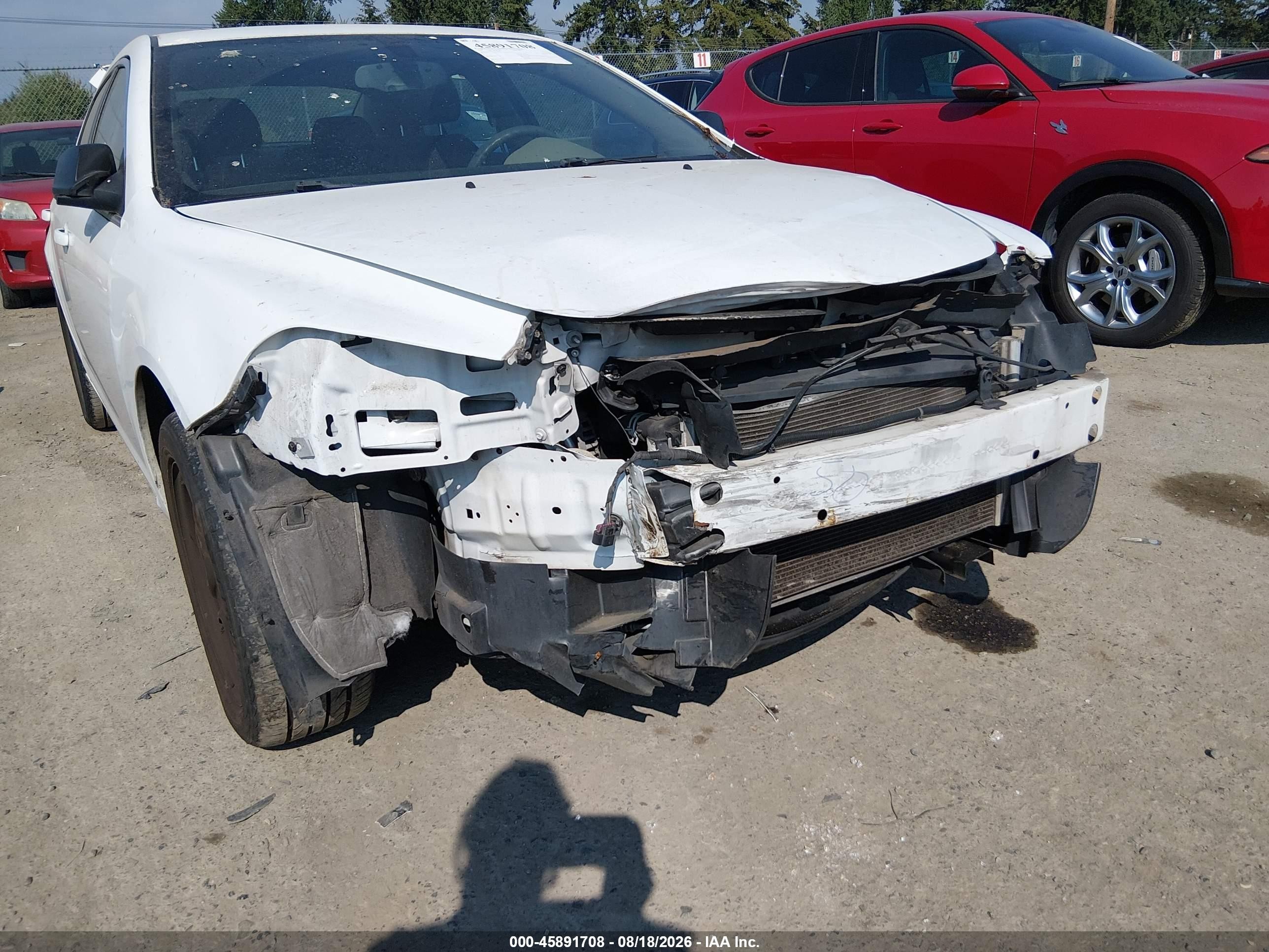2009 Chevrolet Malibu Ls Белый vin: 1G1ZG57B19F220550