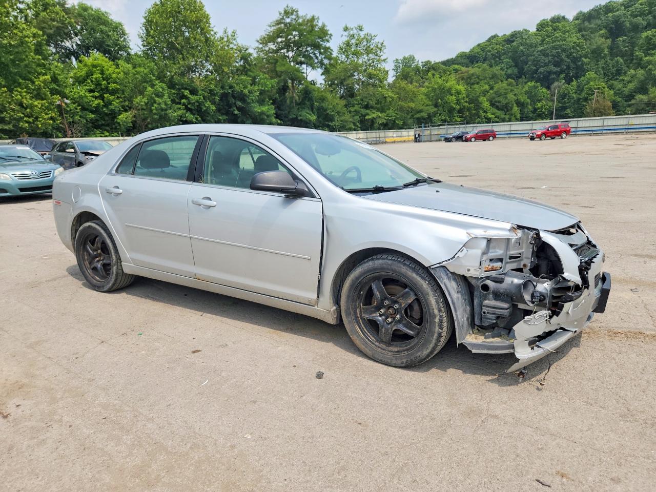 2009 Chevrolet Malibu Ls Silver vin: 1G1ZG57B394200280