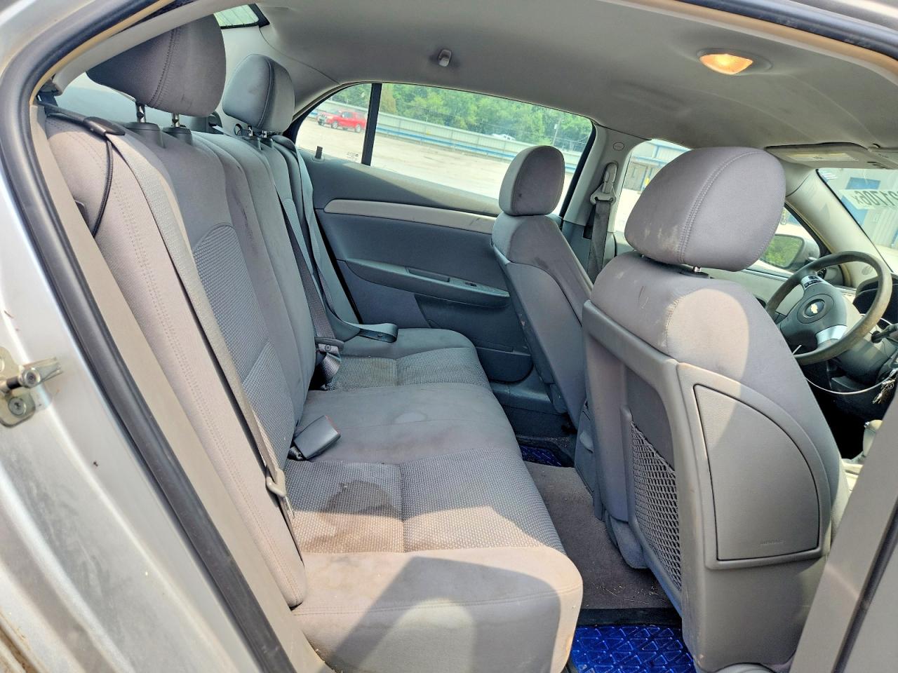 2009 Chevrolet Malibu Ls Silver vin: 1G1ZG57B394200280