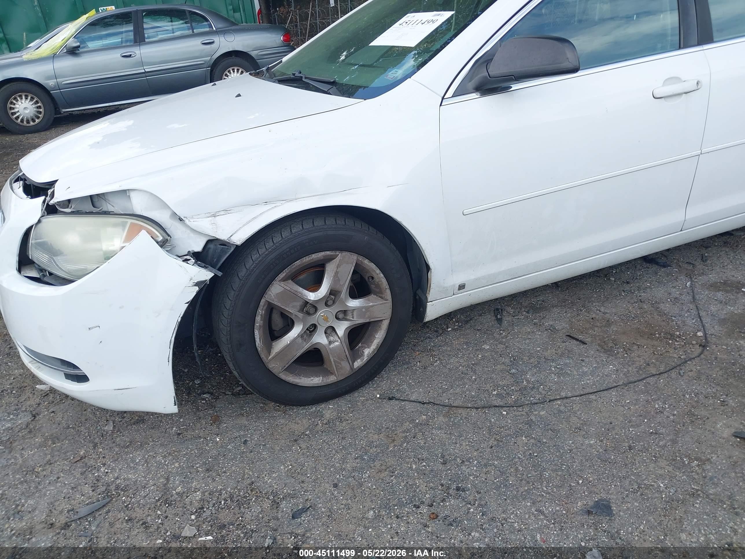 2009 Chevrolet Malibu Ls Белый vin: 1G1ZG57B39F108221